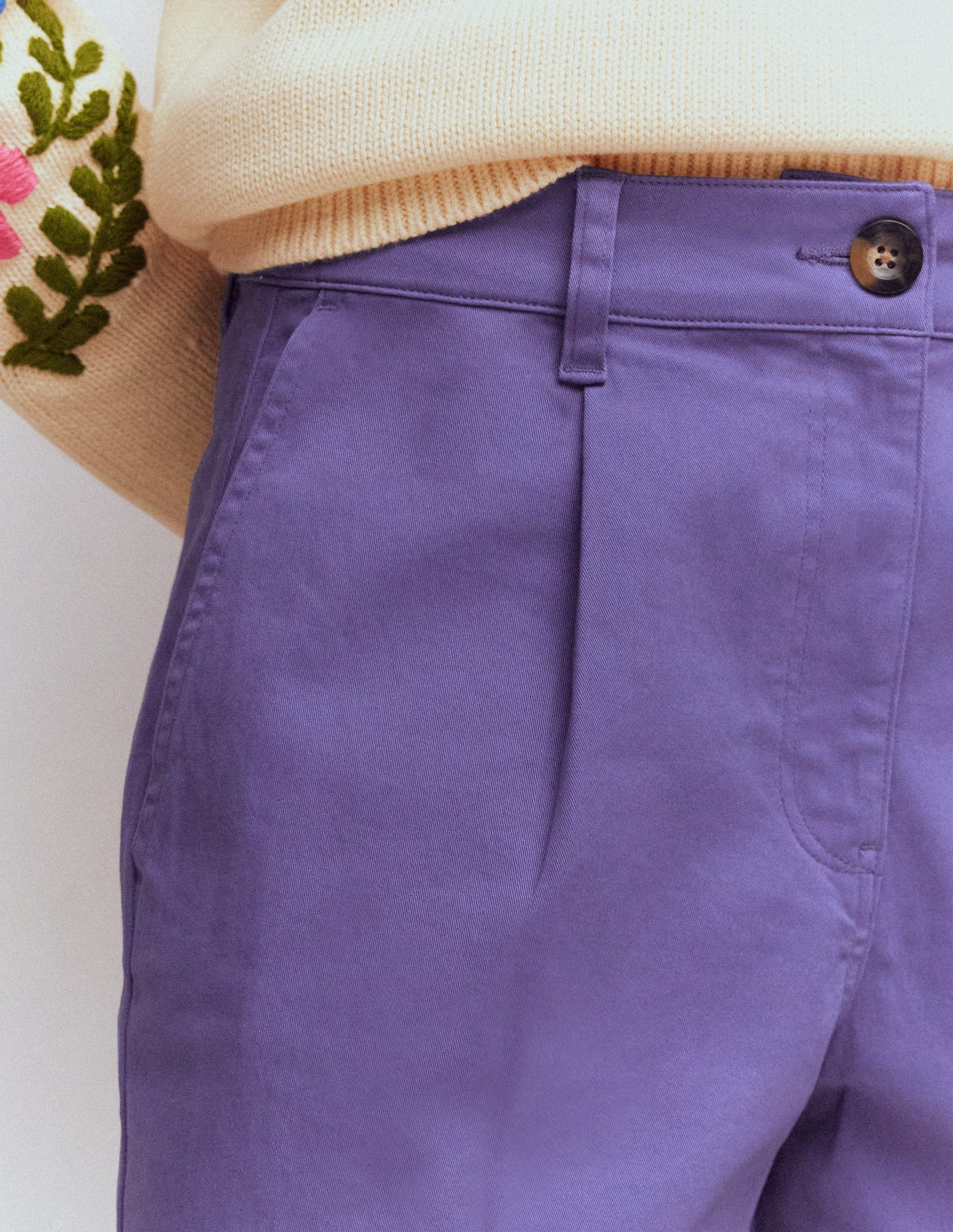 Chinoshorts-Lila Distel - Image 2
