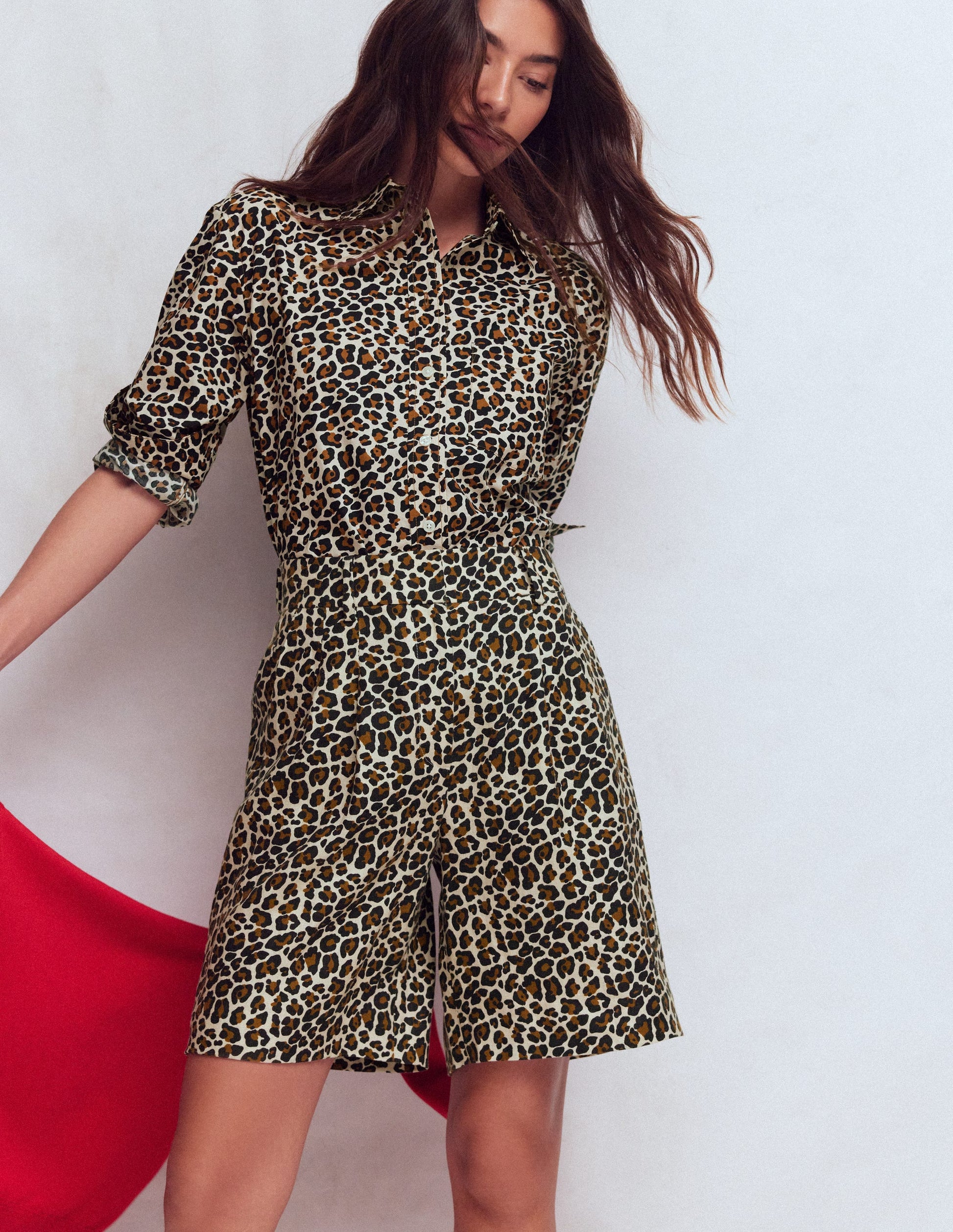 Kensington Linen Shorts-Almond Milk, Cheetah Pop-4