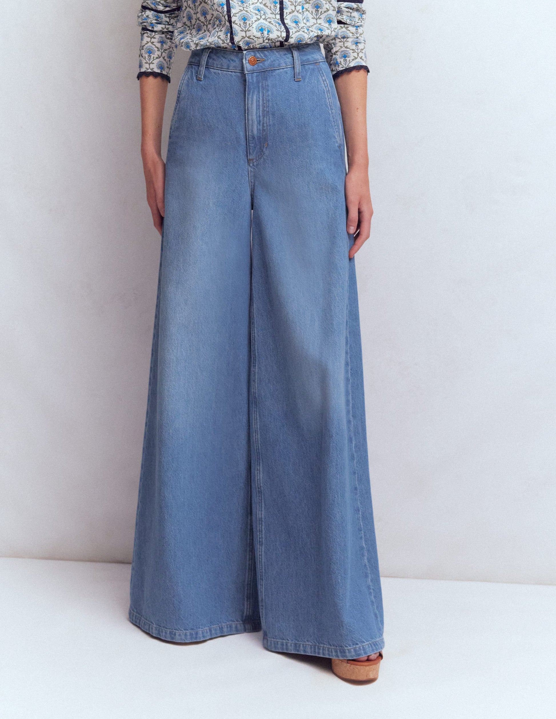 High Rise Palazzo Jeans-Light Wash-4