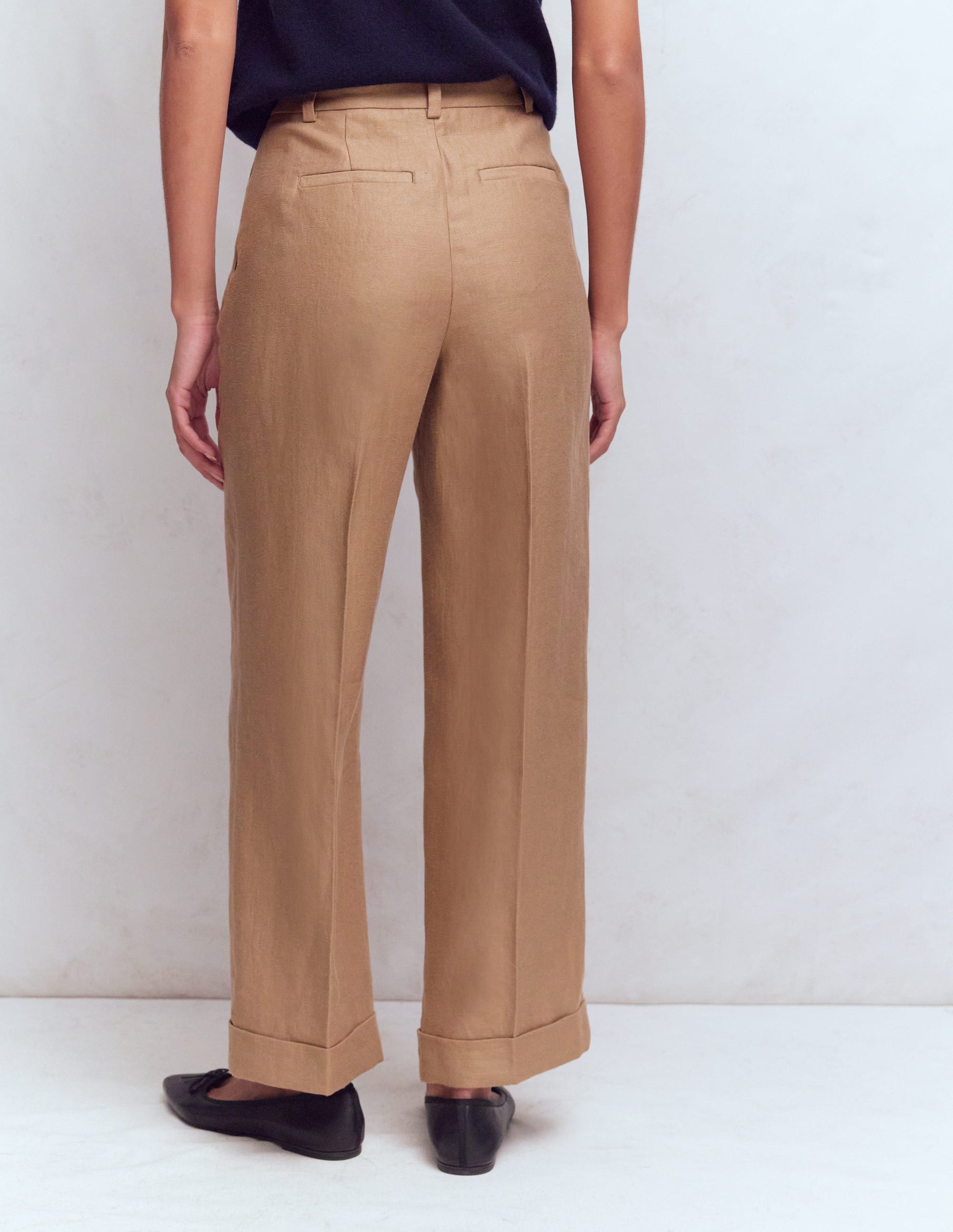 Chiswick Crop Linen Trousers-Amphora-3