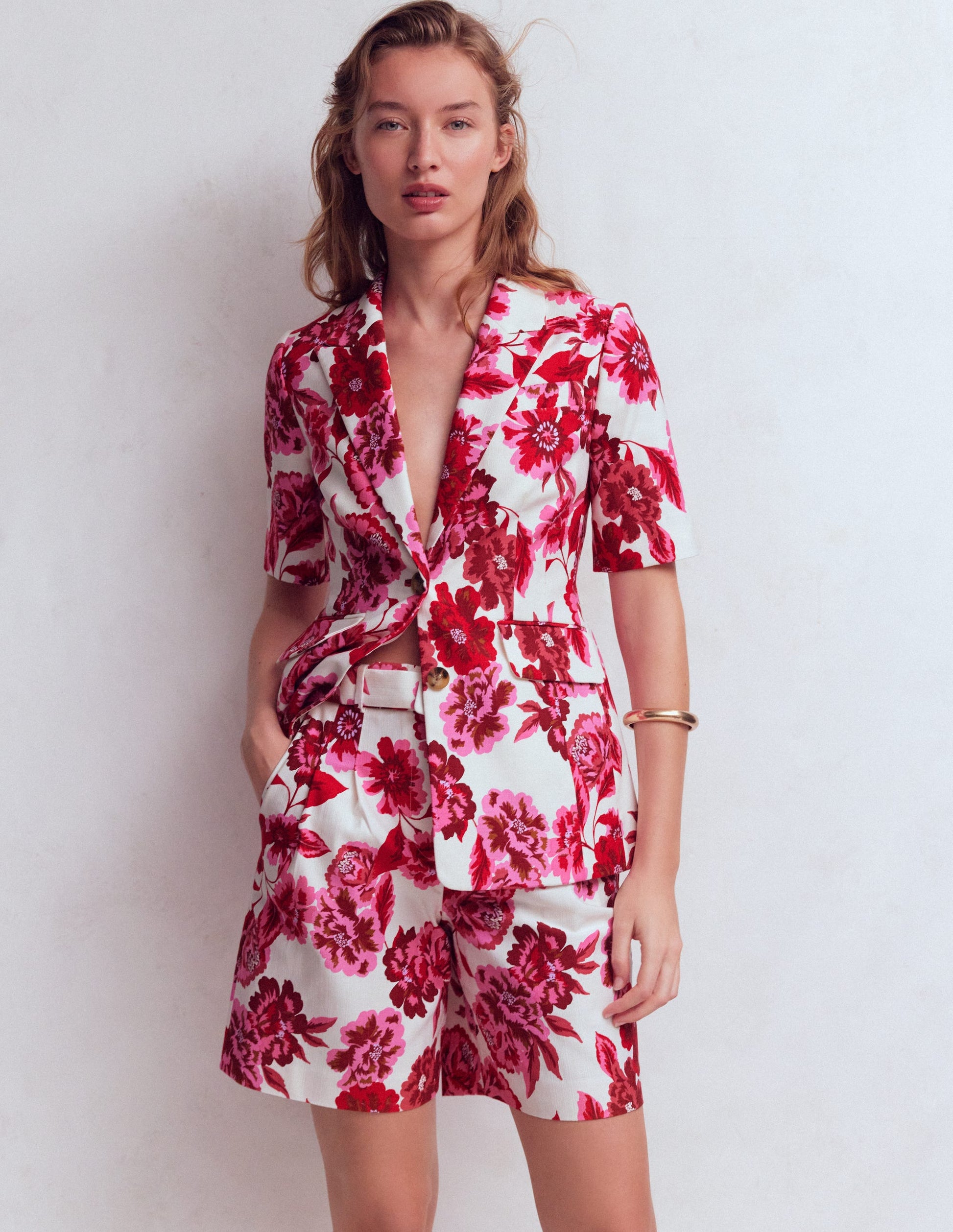 Chelsea Klassisch geschneiderte Shorts mit Gürtel-Sangria Sunset Pink, Blumenmuster-5