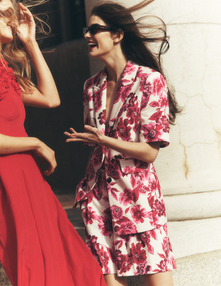 Chelsea Klassisch geschneiderte Shorts mit Gürtel-Sangria Sunset Pink, Blumenmuster