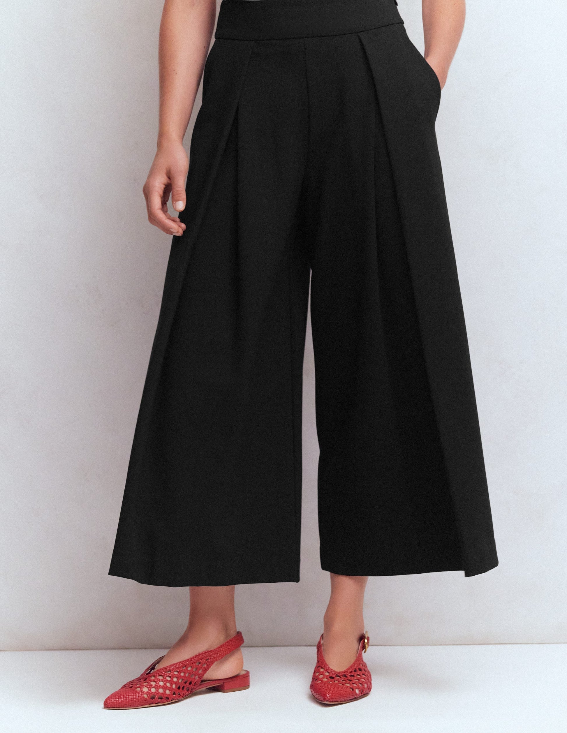 Jupe-culotte à pli en point de Rome-Noir-4
