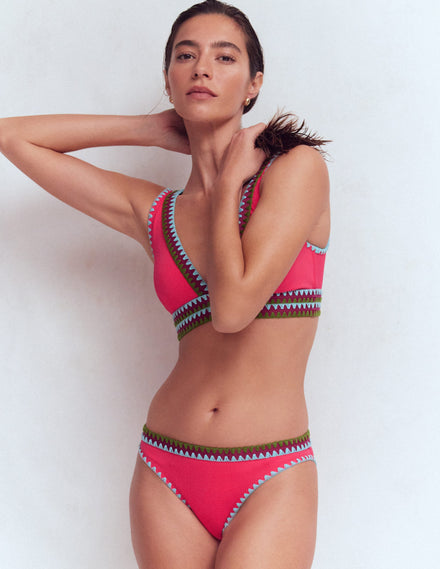 Porto Bikinihose-Rosig, Stickerei