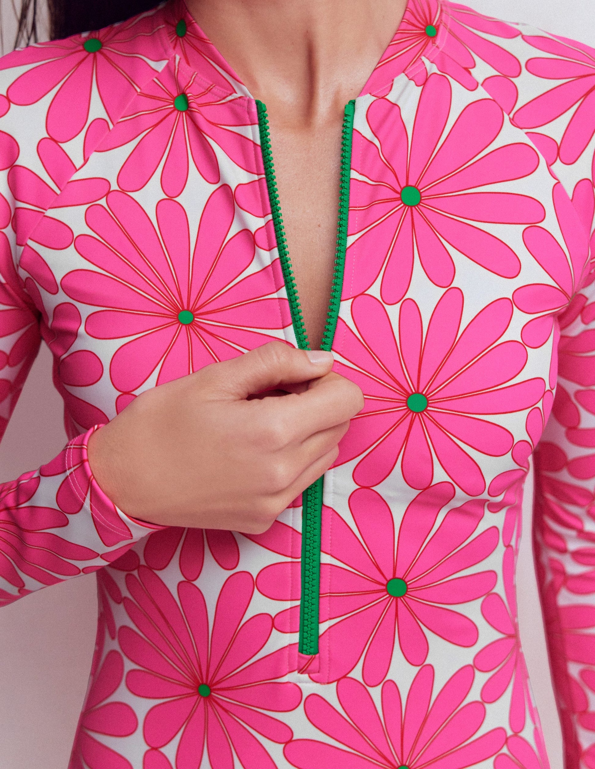 Badeanzug-Sangria Sonnenuntergang, Gänseblümchenblüte-2