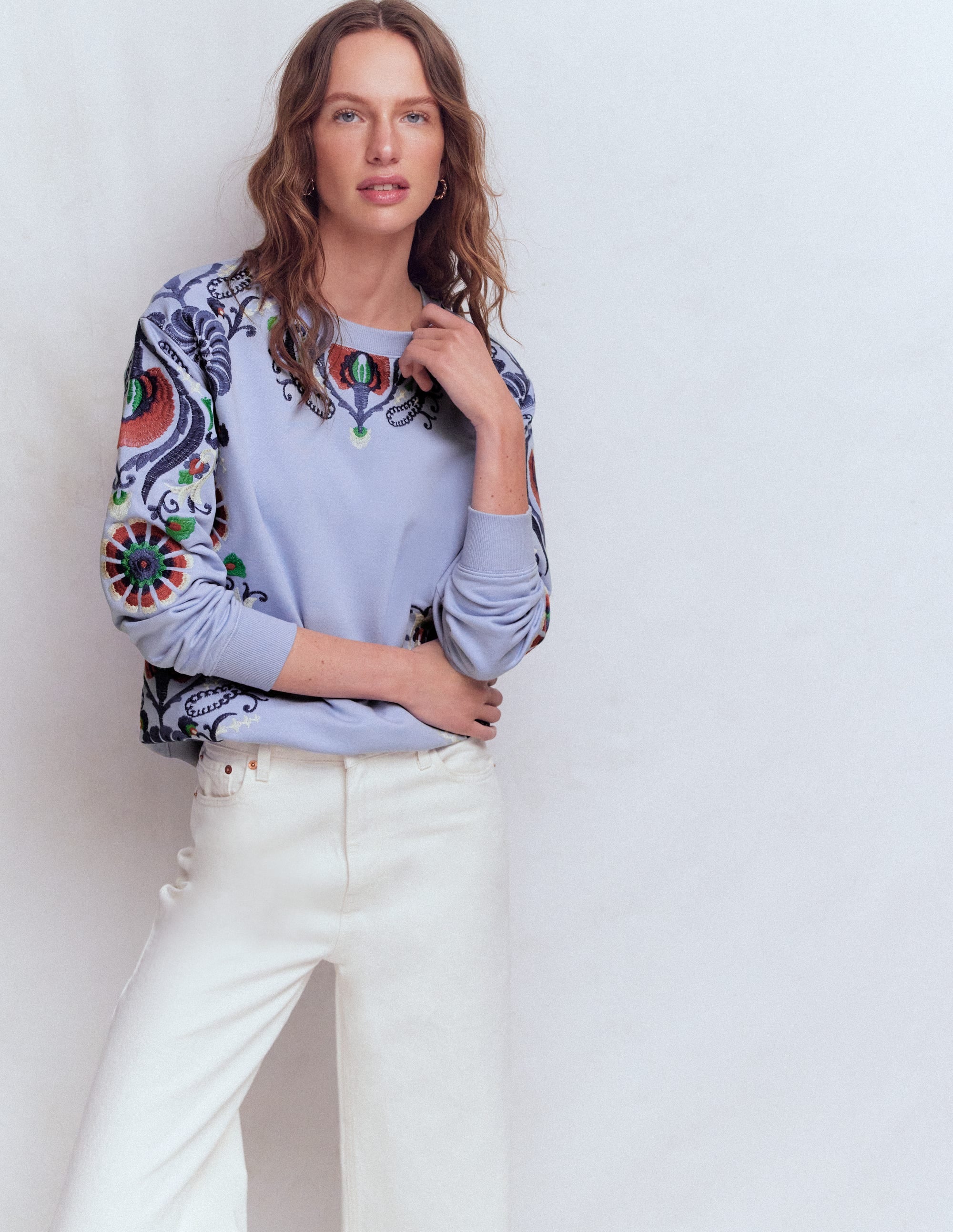 Sweat Emi brodé-Broderie bleu clair - Image 4