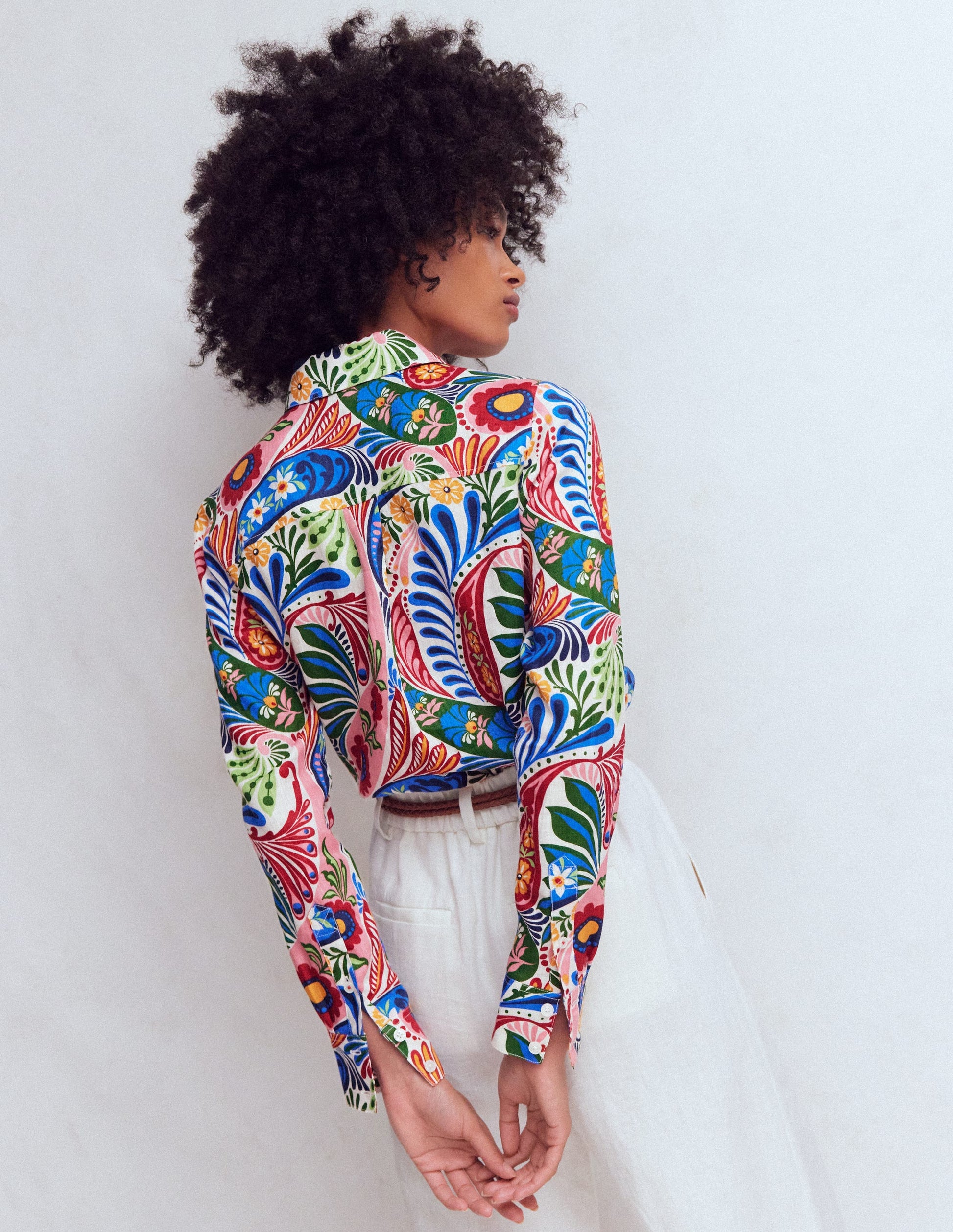 Sienna Leinenhemd-Bunt, Verwunschenes Paisleymuster-5