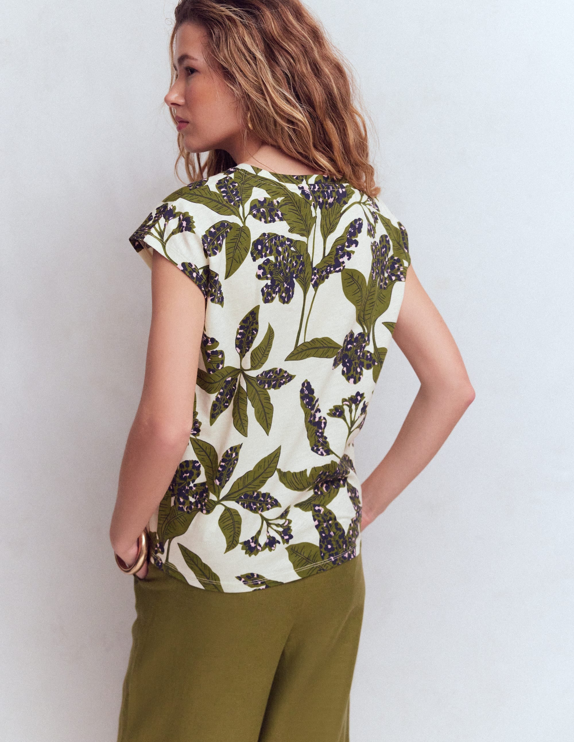 Louisa Slub T-Shirt-Leaf Print - Image 3