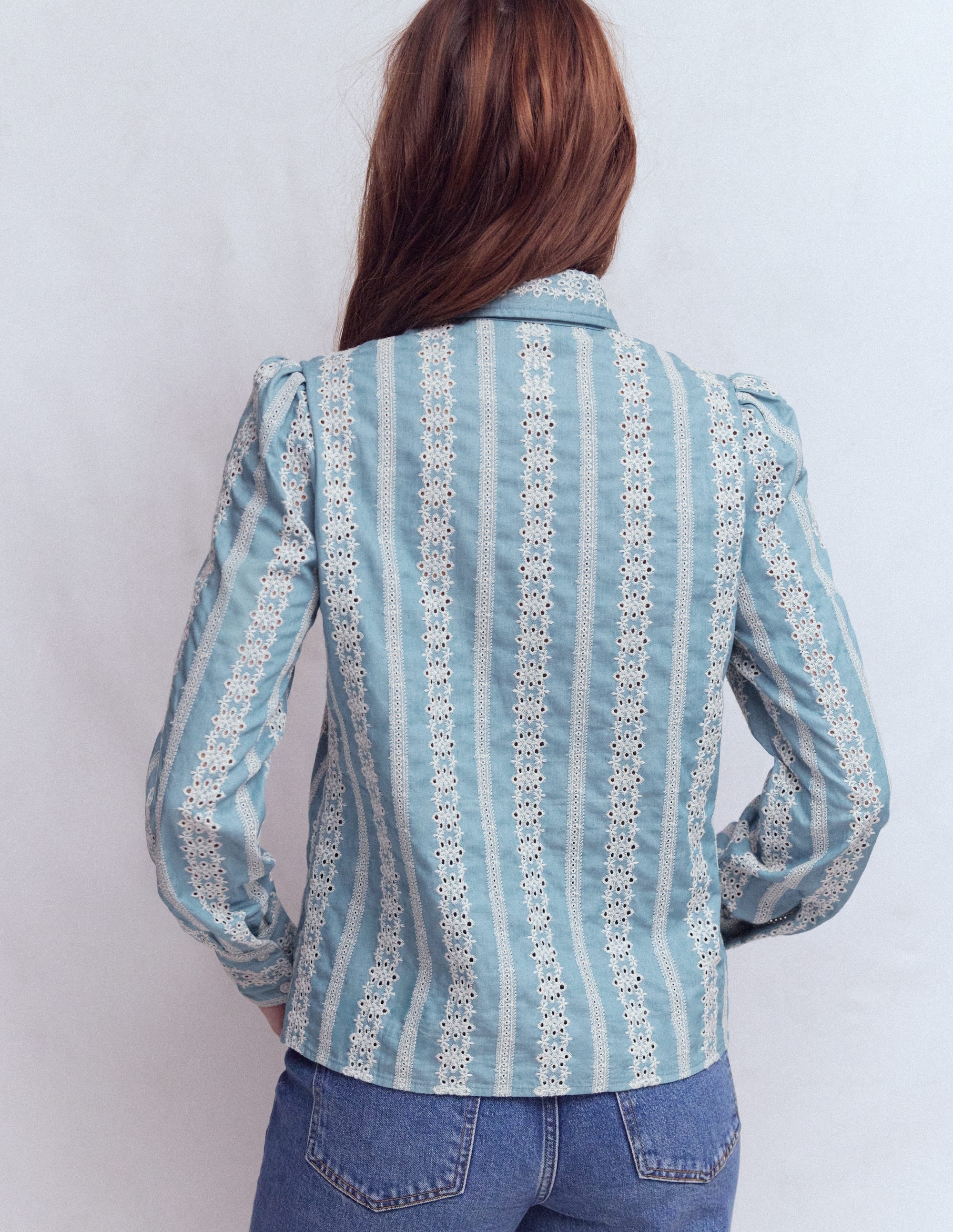 Cara Jeanshemd-Blau Lochstickerei - Image 3