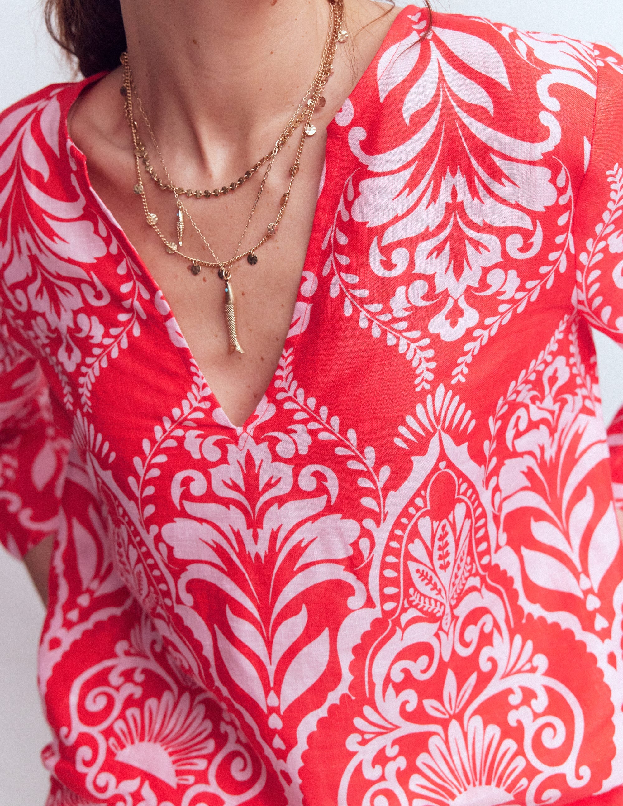 Top Cleo en lin-Rouge, motif Ornamental Garden Mono - Image 2