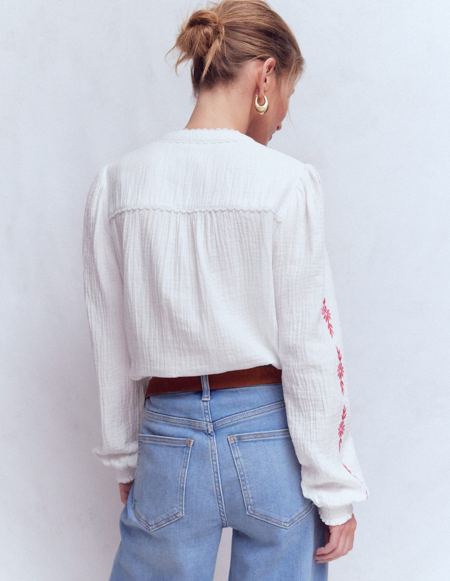 Rhea Doppeltuch-Oberteil mit Besatz-Weiß Winter Puderrosa Blumenmuster