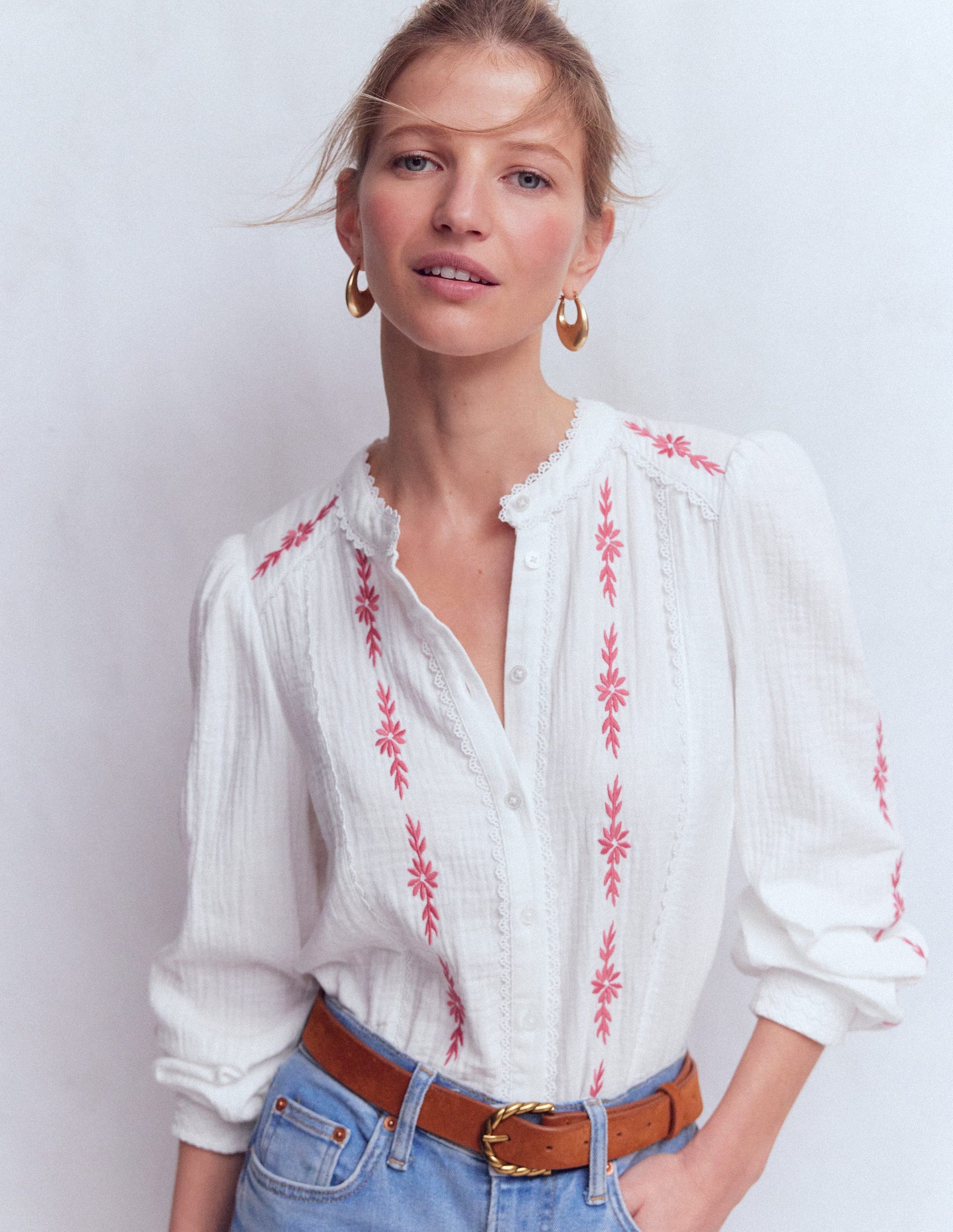 Rhea Doppeltuch-Oberteil mit Besatz-Weiß Winter Puderrosa Blumenmuster-5