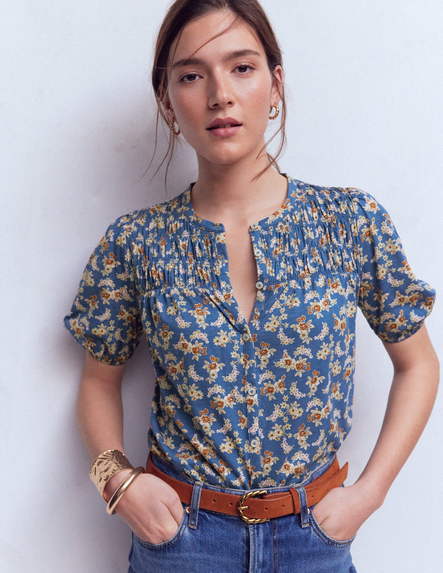 Mya Kurzärmeliges, gesmoktes Hemd-Echtes Marineblau, Zarte Blüten