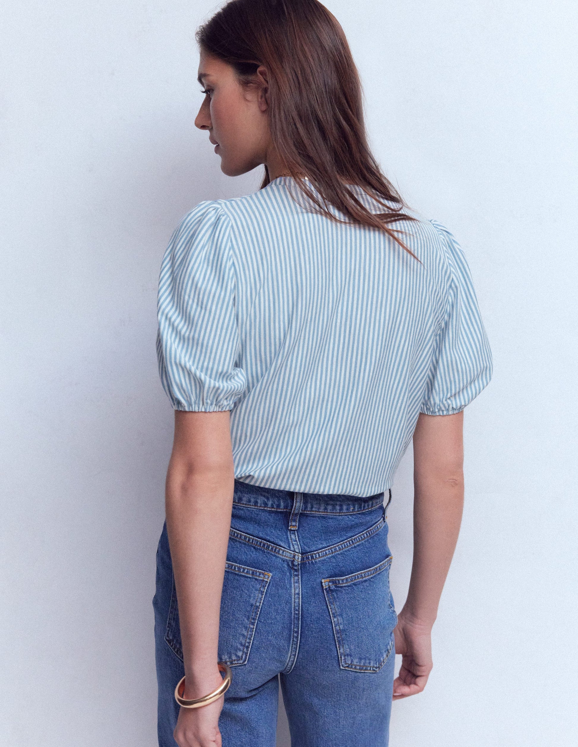 Mya Kurzärmeliges, gesmoktes Hemd-Französisches Blau und Naturweiß Streifen-3