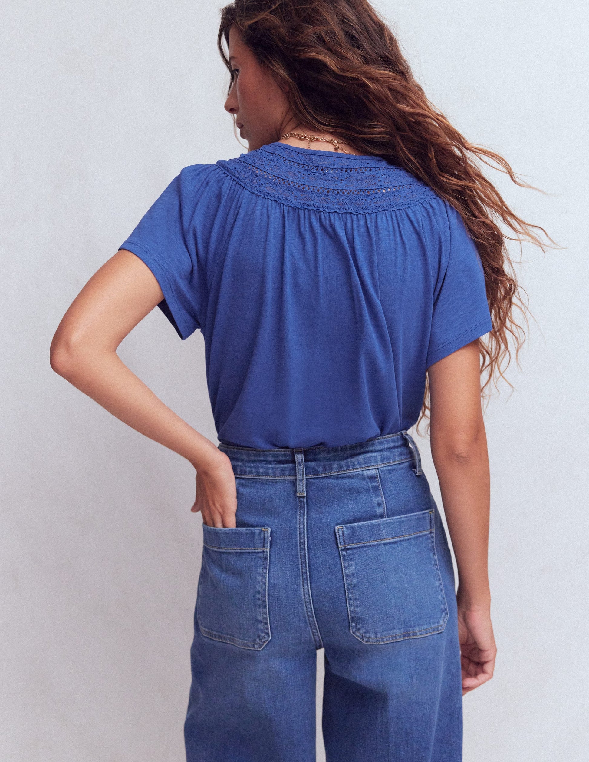 Edi Trim Detail T-shirt-Beaucoup Blue-4