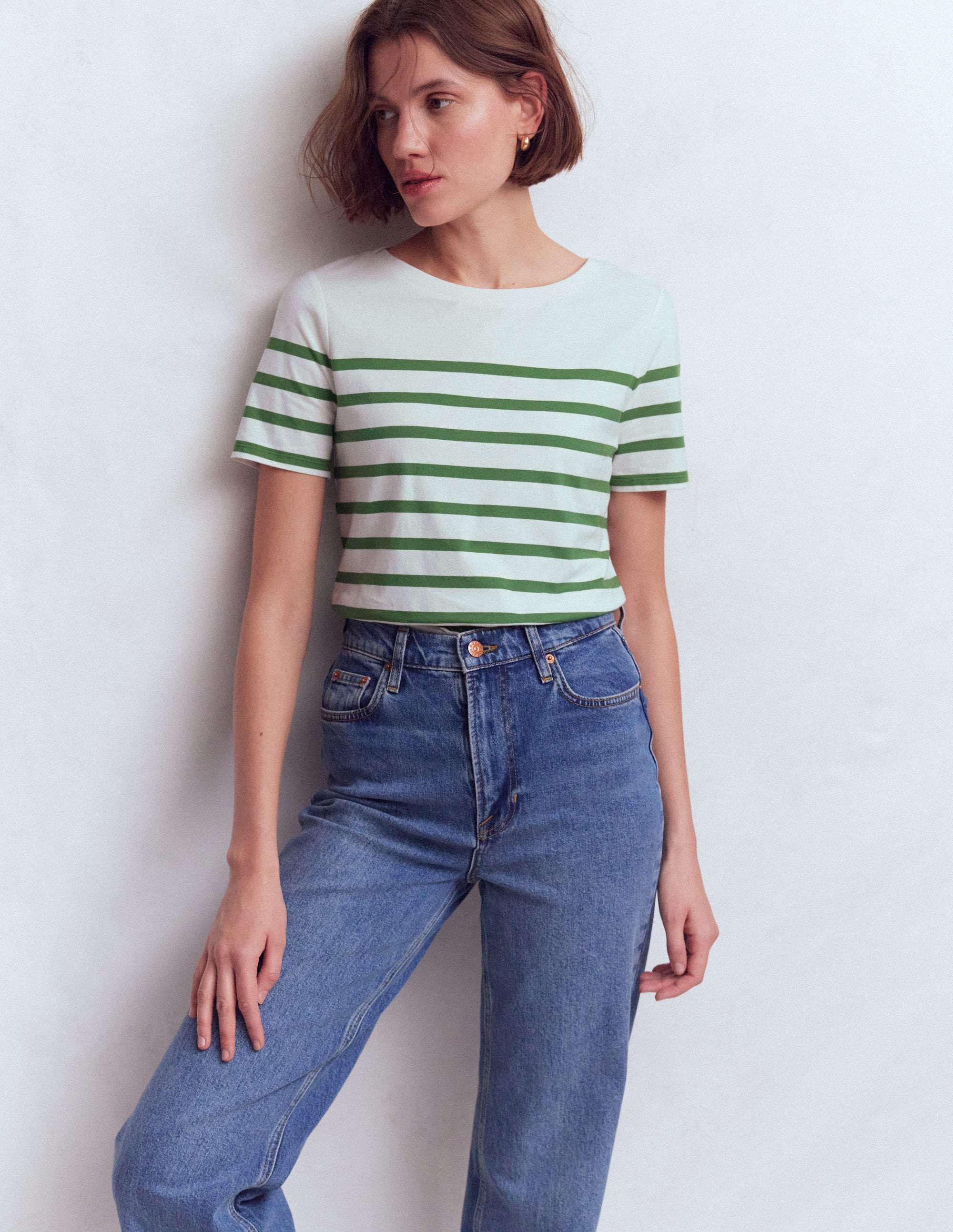 Olivia Kurzärmliges Bretonshirt-Fairway-Grün und Naturweiß Streifen - Image 1