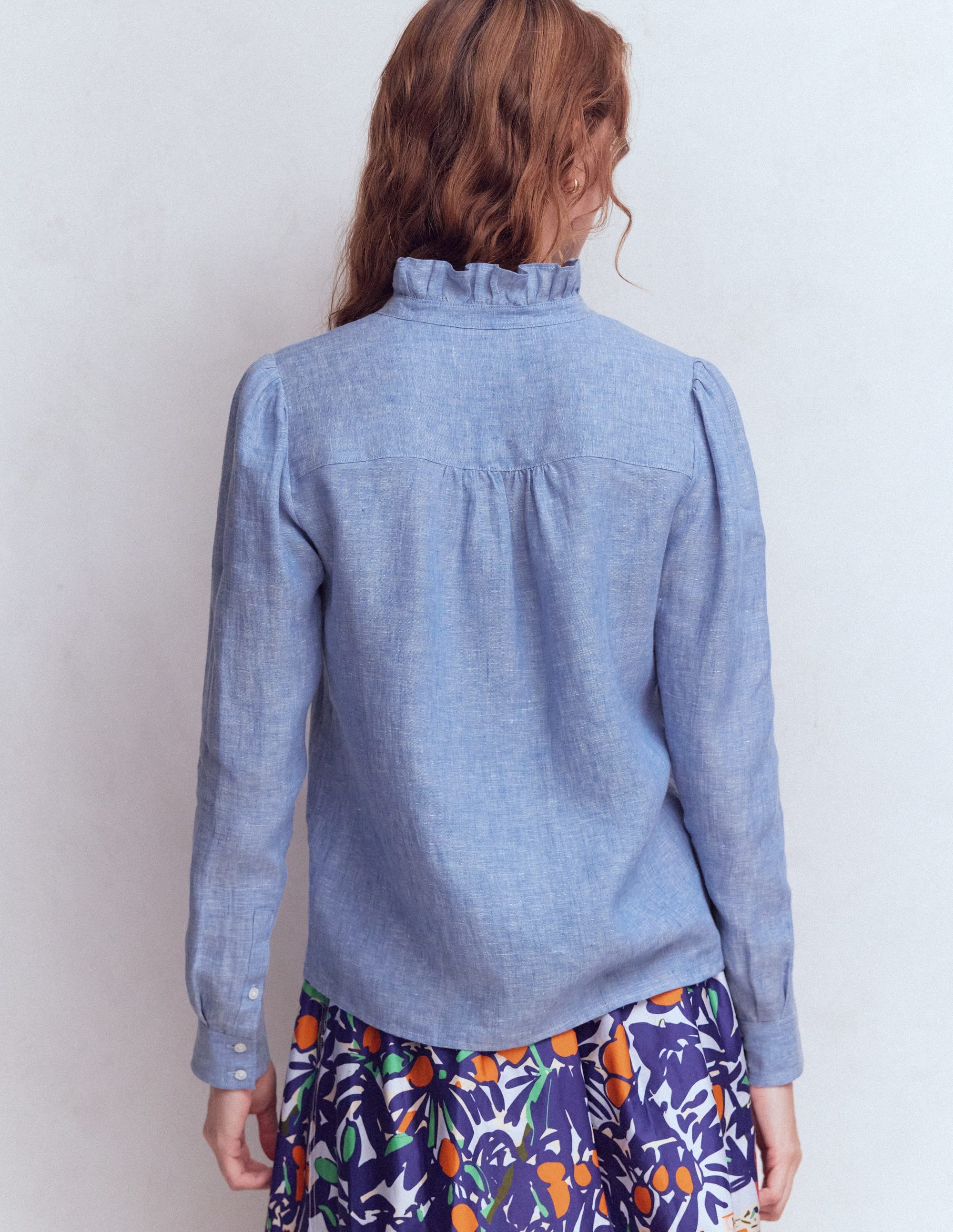 Isabel Leinenhemd mit Rüschen-Blauer Faux-Uni - Image 3