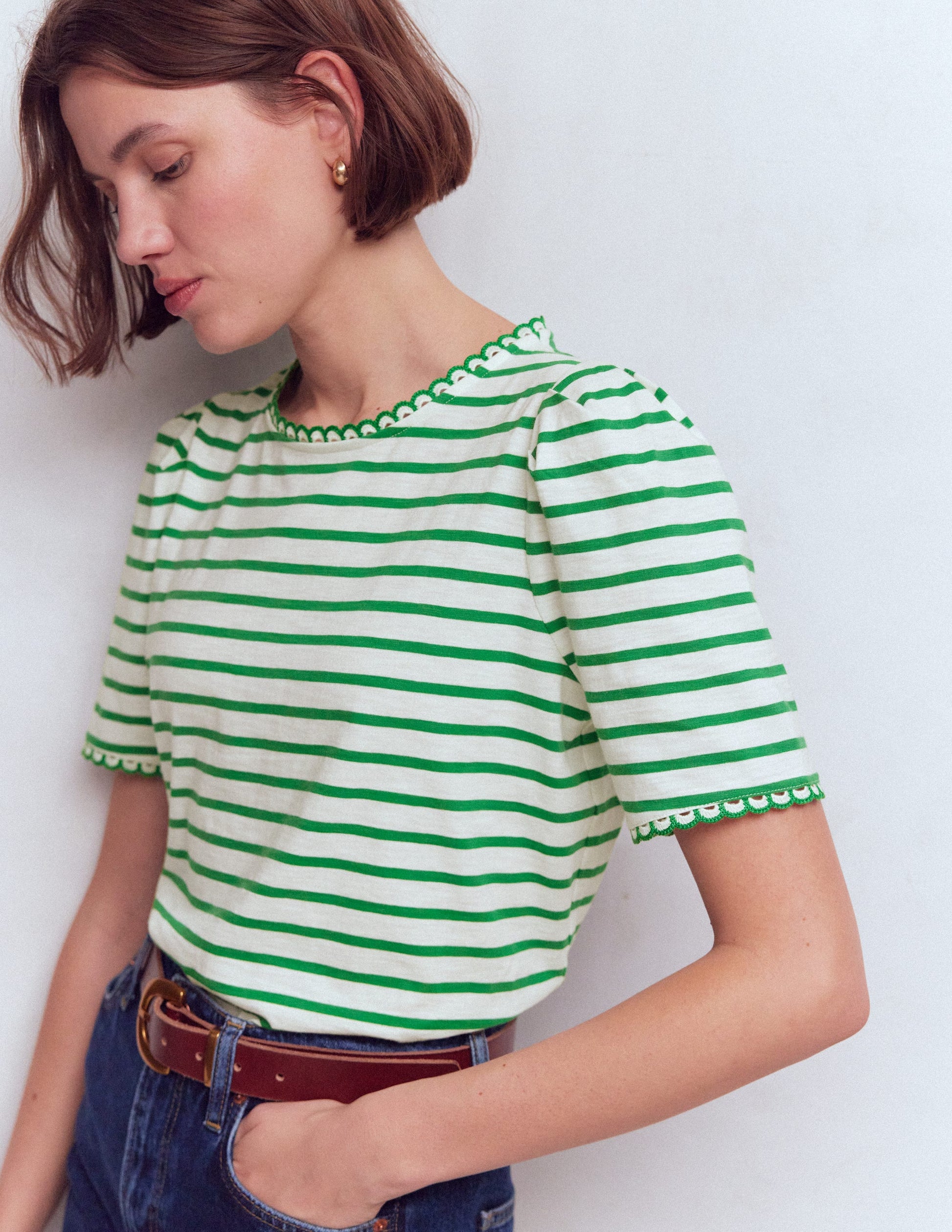 Ali T-Shirt mit Muschelsaum-Naturweiß und Amazonasgrün Streifen-2