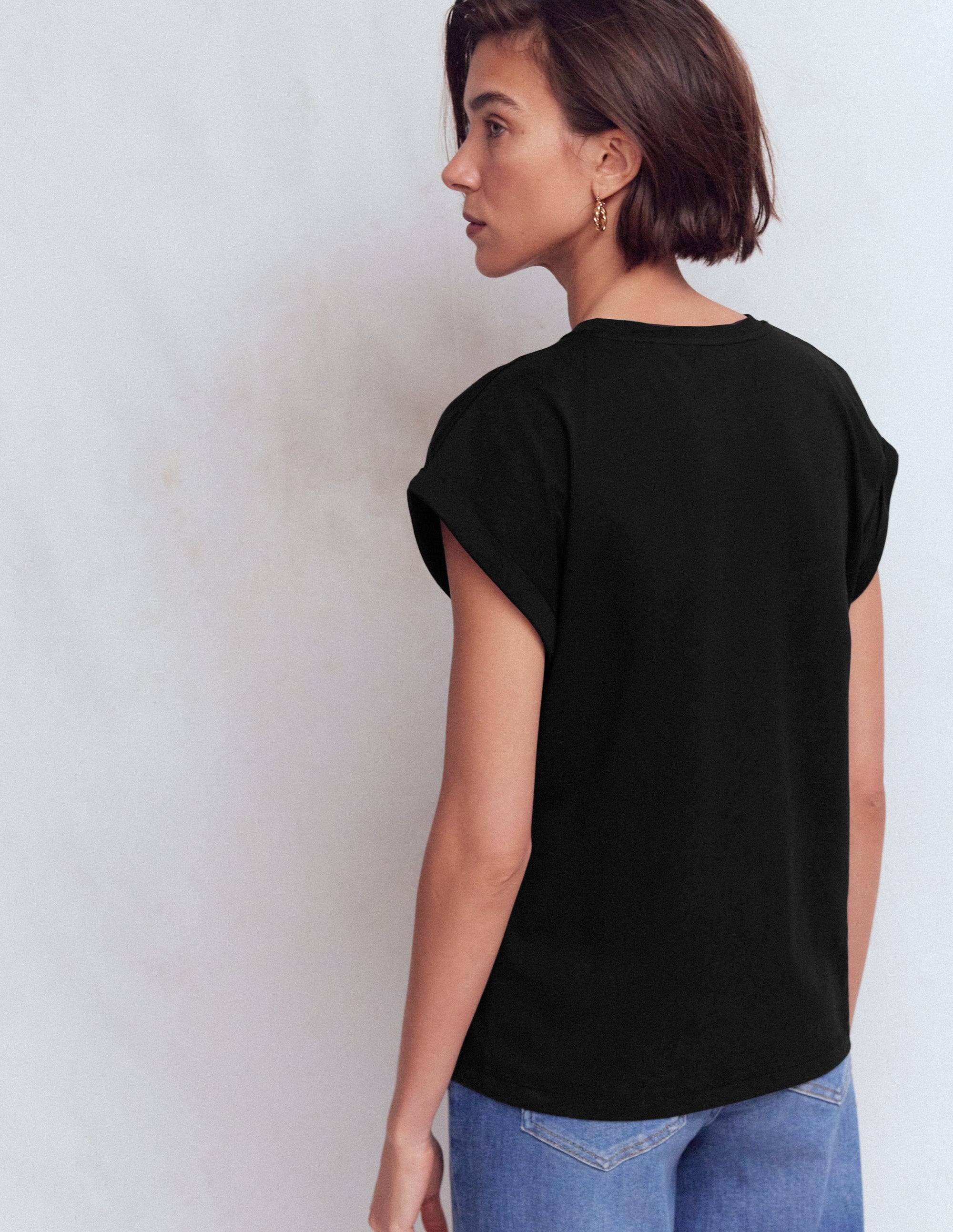 T-shirt à manches retroussées-Noir - Image 3