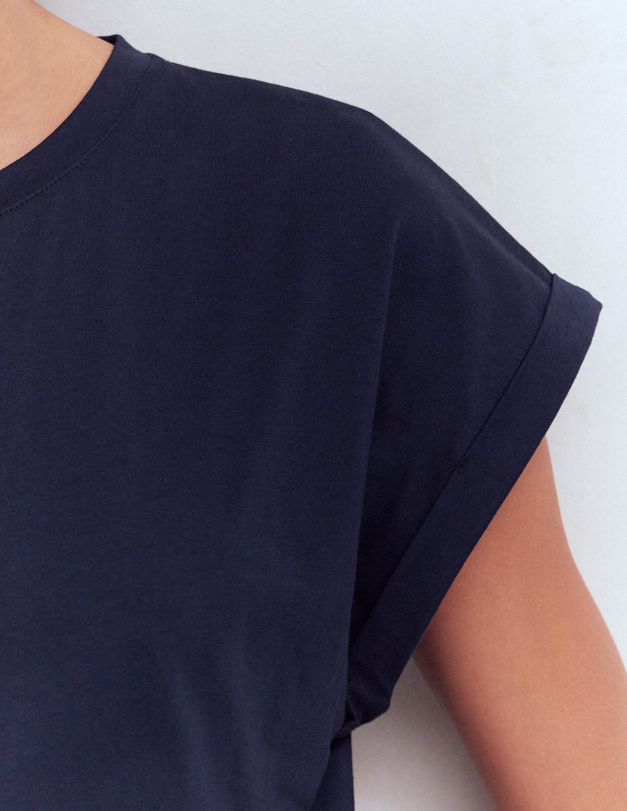 T-shirt à manches retroussées-Bleu marine - Image 2