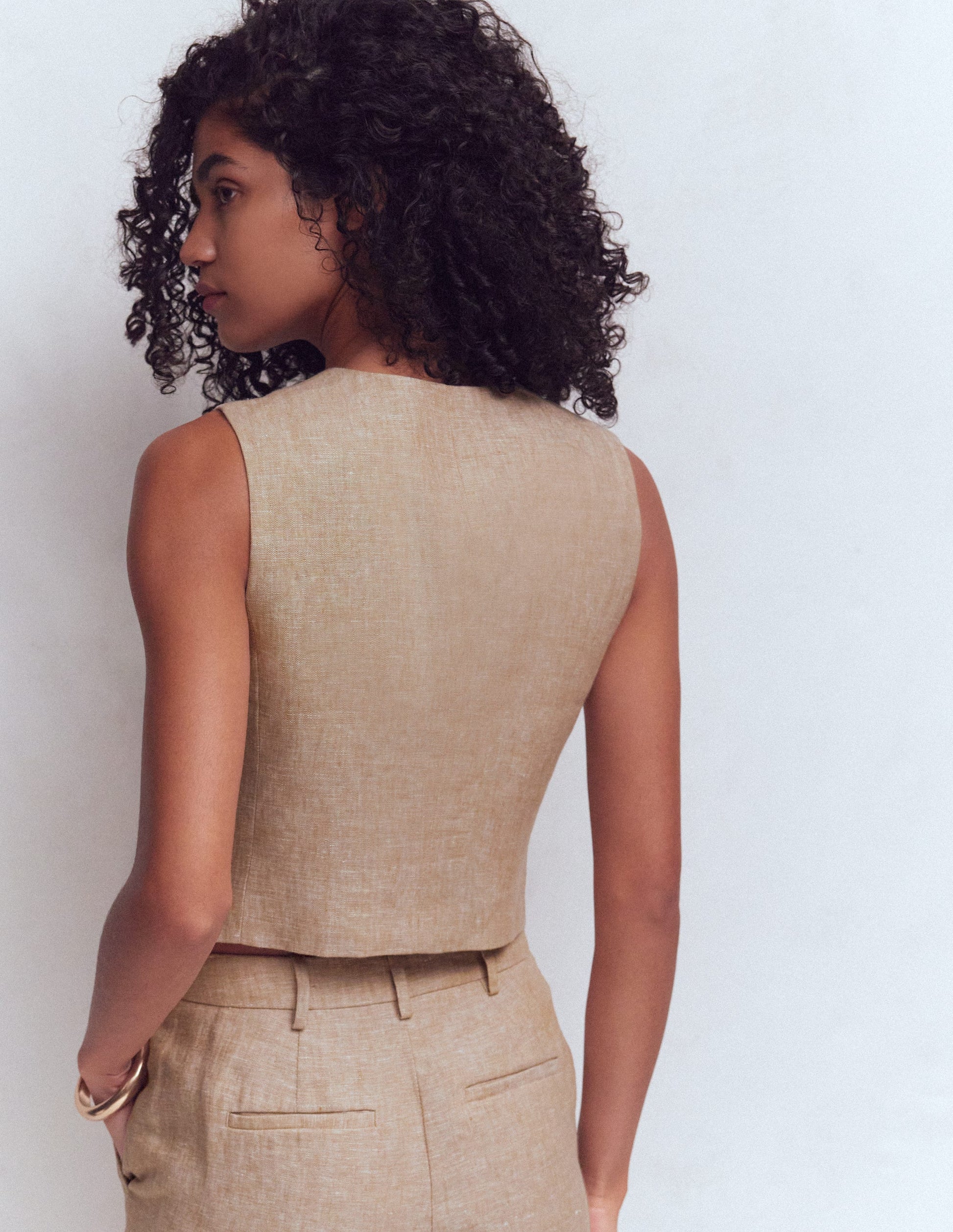 V-neck Linen Waistcoat-Amphora, Chambray-3