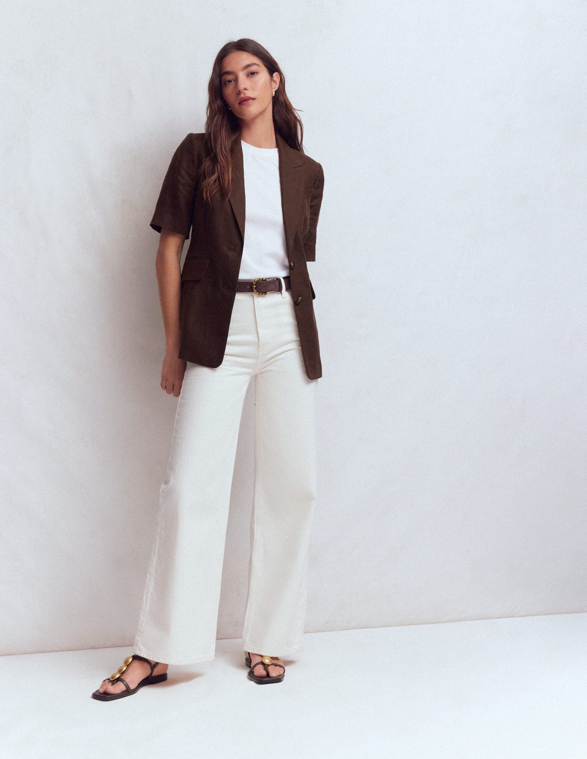 Kurzärmeliger Leinenblazer-Bitterschokolade-6