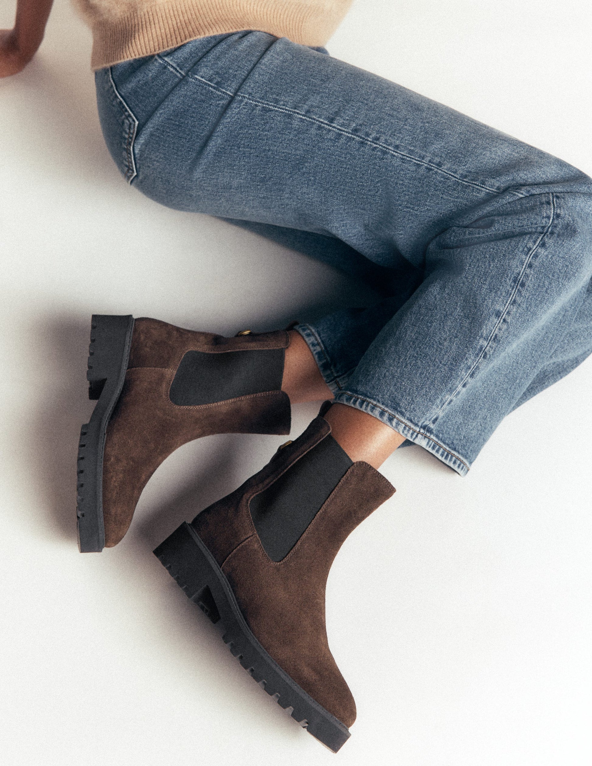 Jessie Chelsea-Stiefel mit breiter Sohle-Schoko-2