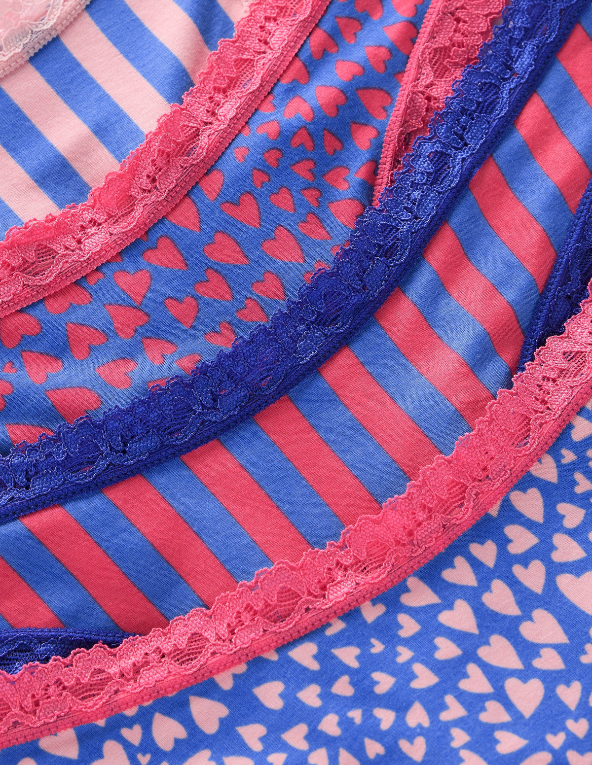 Quatre strings Stripe & Stare-Quatre motifs à rayures et cœurs-2
