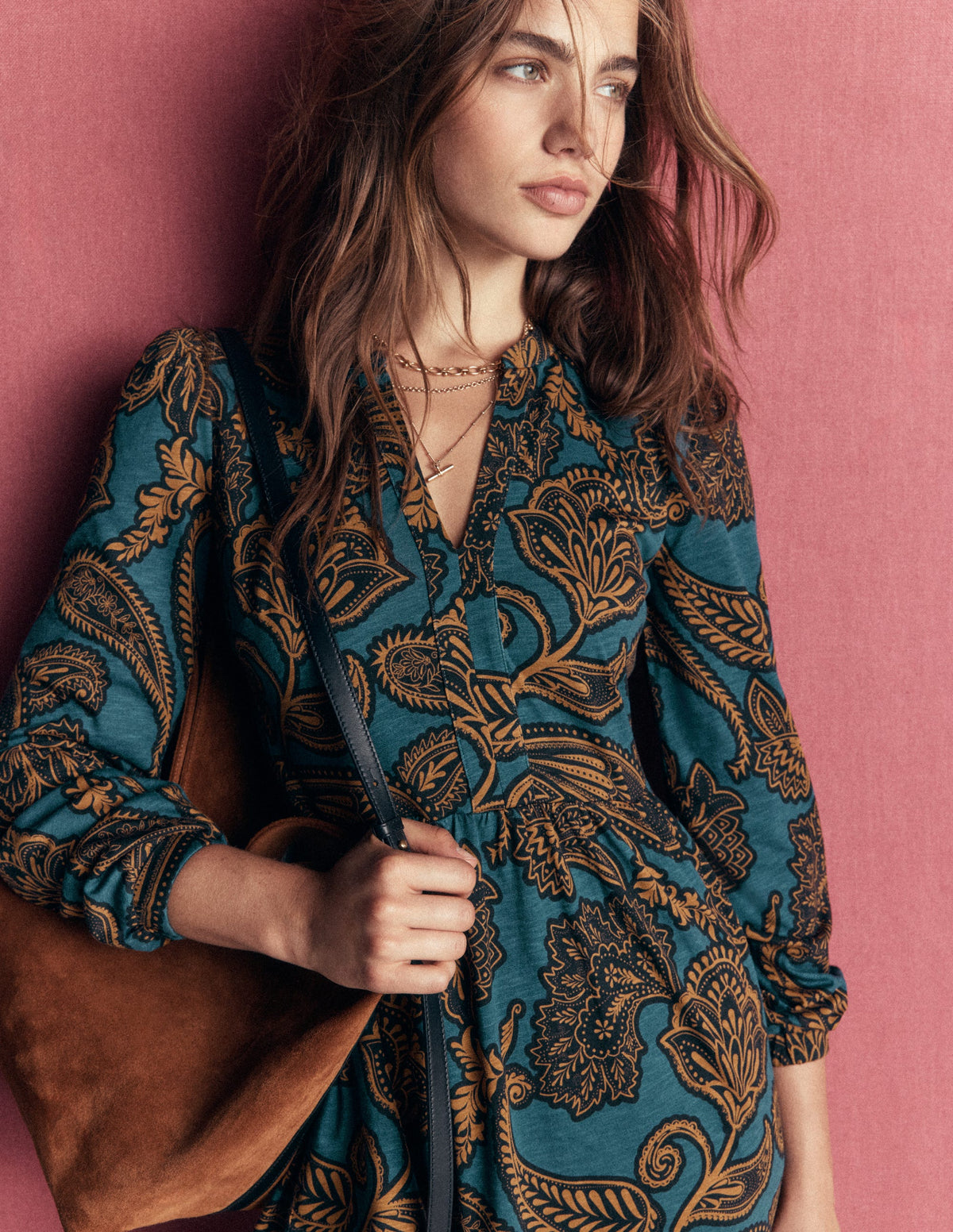 Naomi Lockeres Jerseykleid-Legionärsblau, Paisley-Bouquet - Image 1