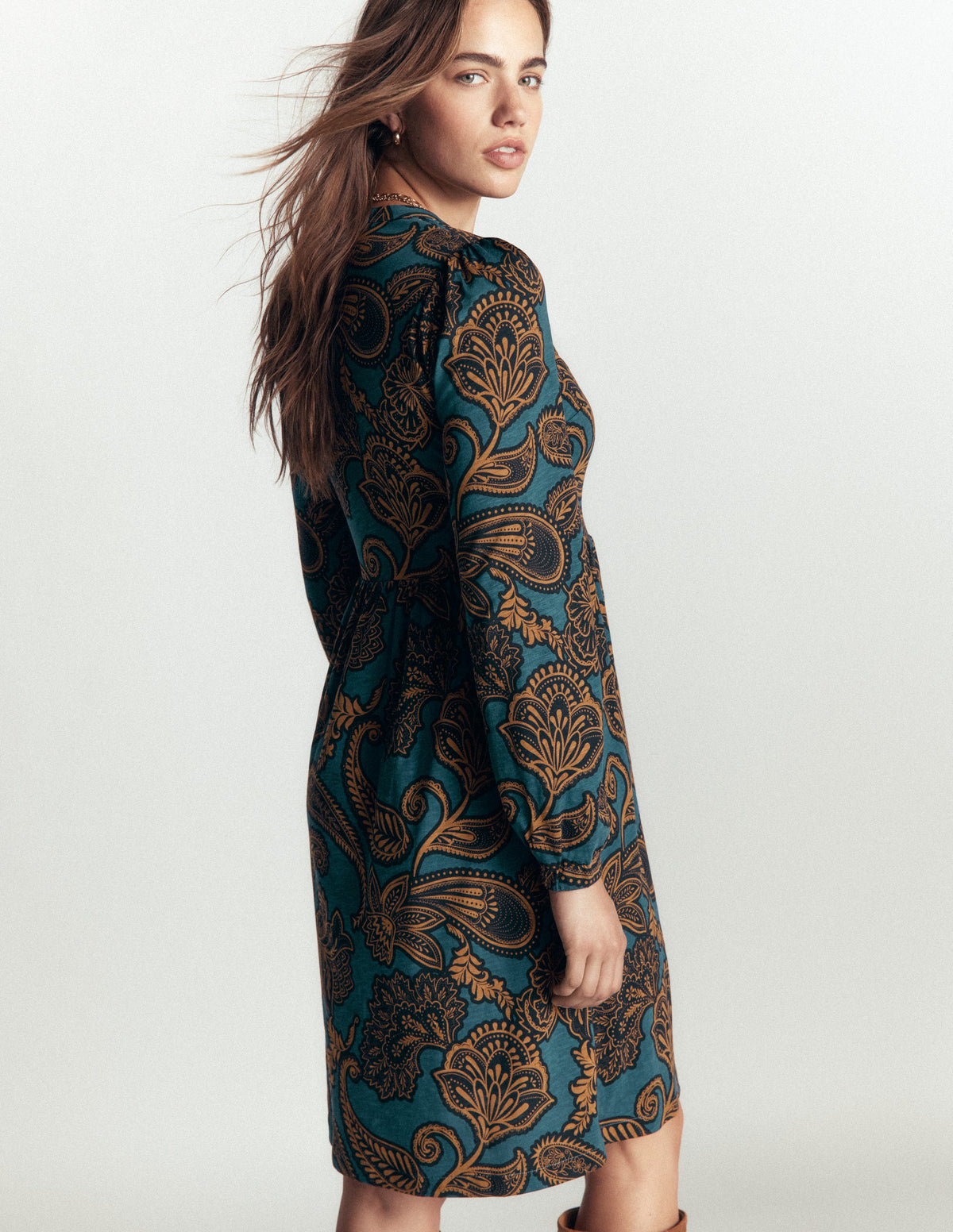 Naomi Lockeres Jerseykleid-Legionärsblau, Paisley-Bouquet - Image 3