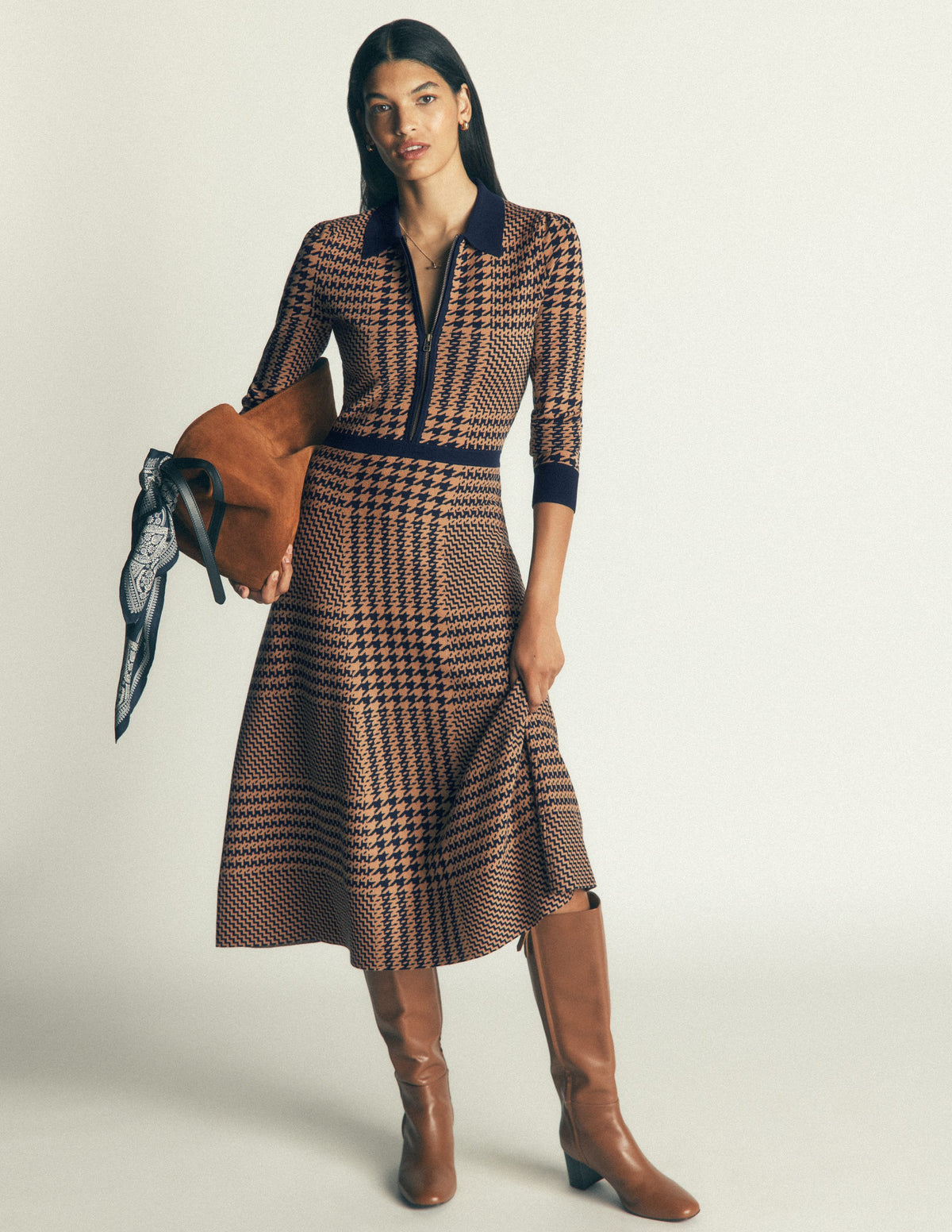 Robe Fiona zippée sur le devant en maille-Carreaux camel et bleu marine-5