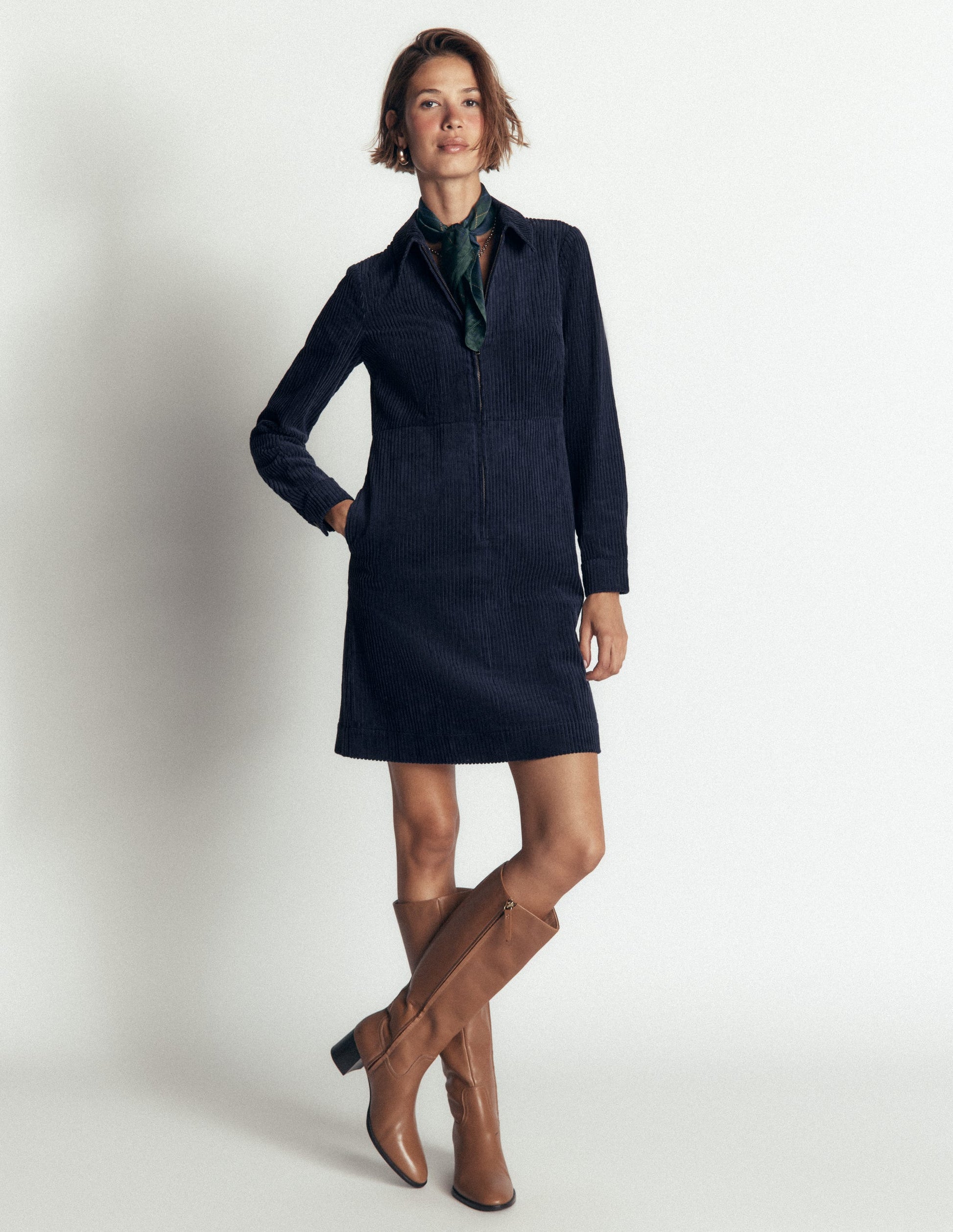 Bronte Kurzes Cordkleid-Marineblau-4