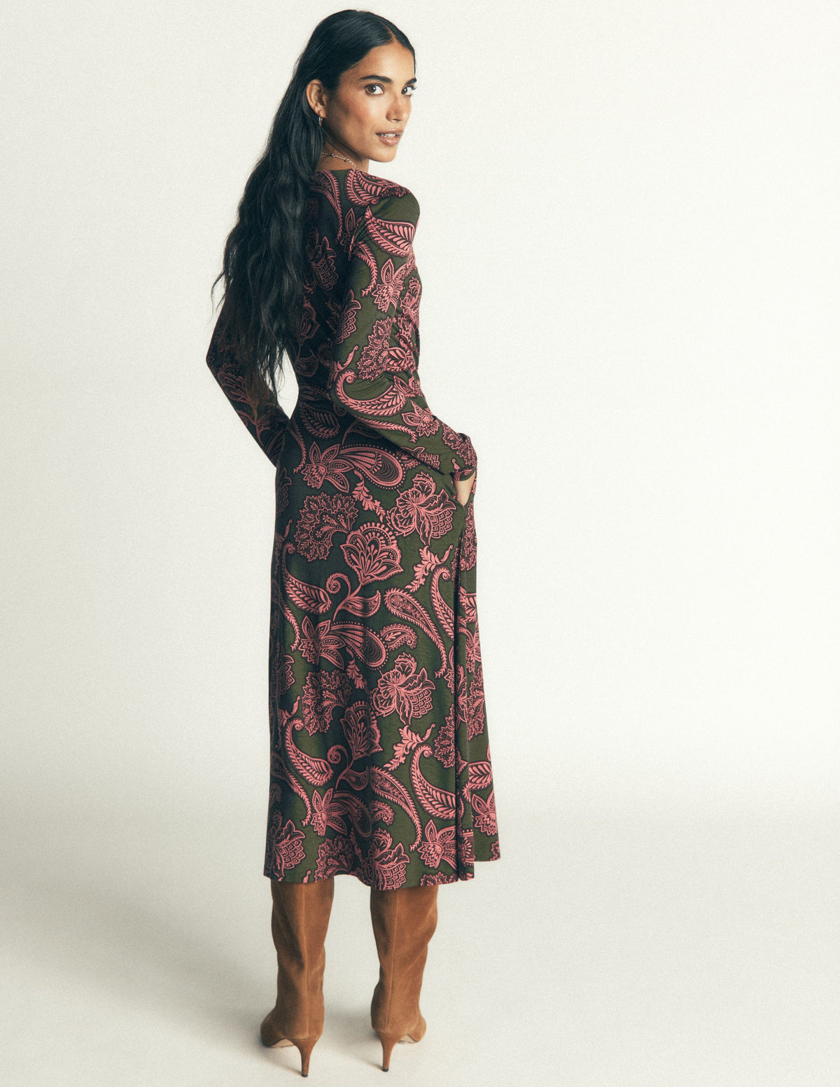 Robe Jasmine froncée en jersey-Clairière, motif Paisley Bouquet-4