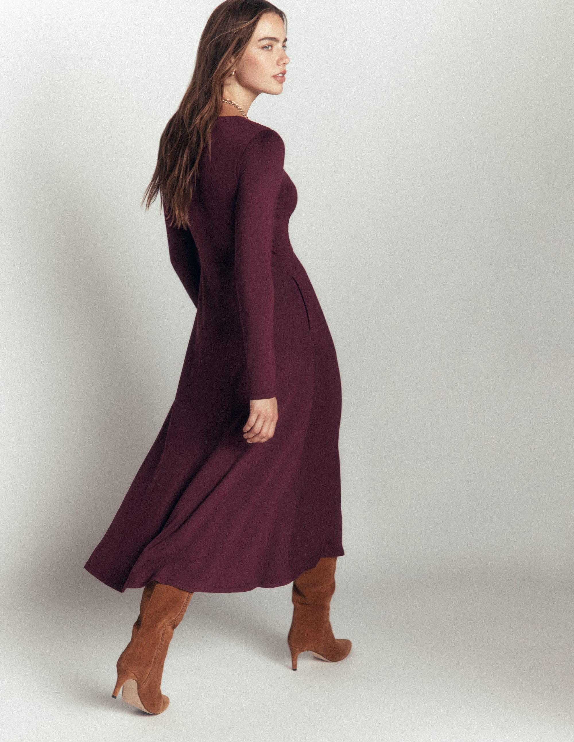 Jasmin Gerafftes Jerseykleid-Weinprobe - Image 3