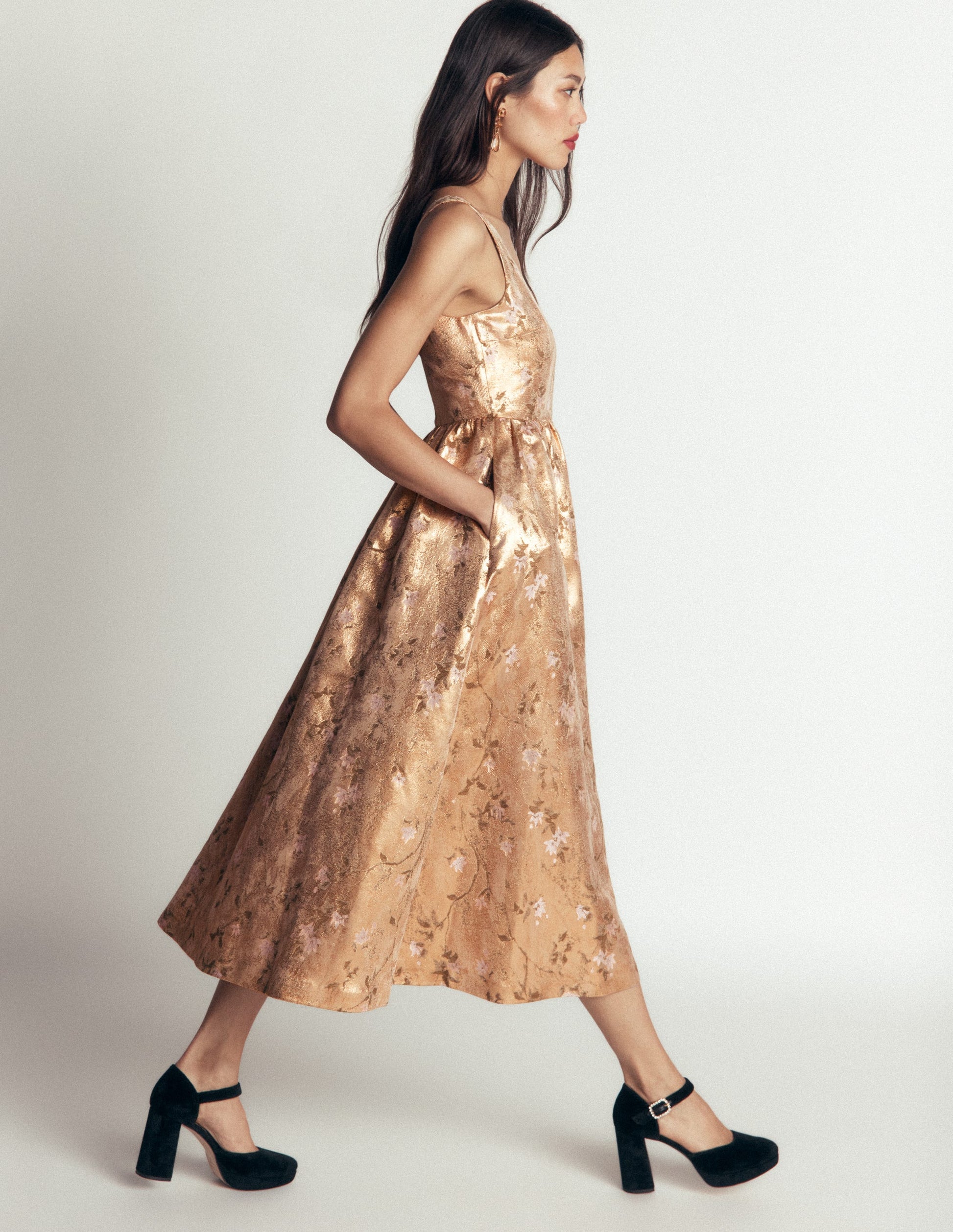 Ausgestelltes Kleid mit tiefem Rundhalsausschnitt-Gold, Jacquard-5