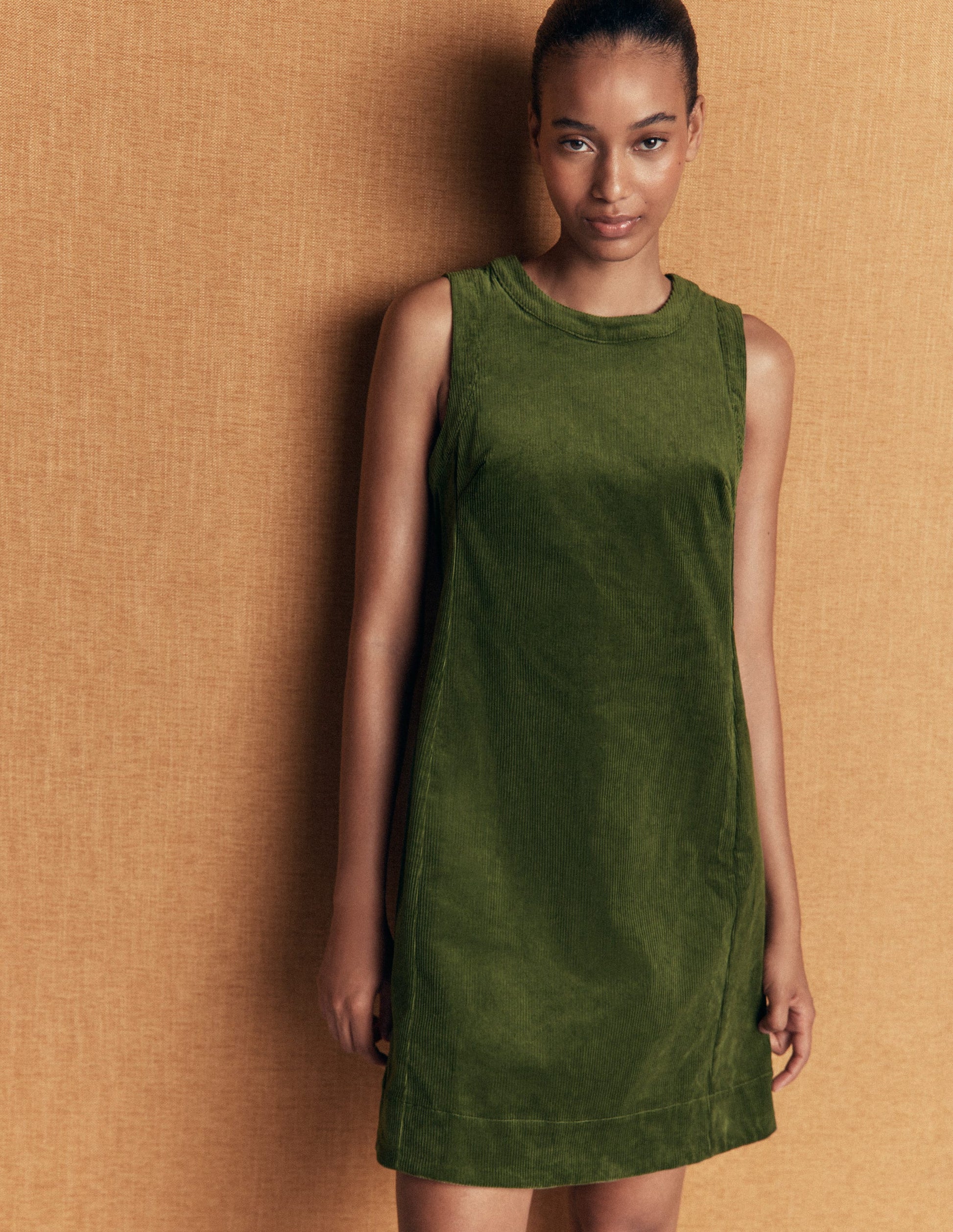 Robe droite Lou en velours côtelé-Vert forêt-4