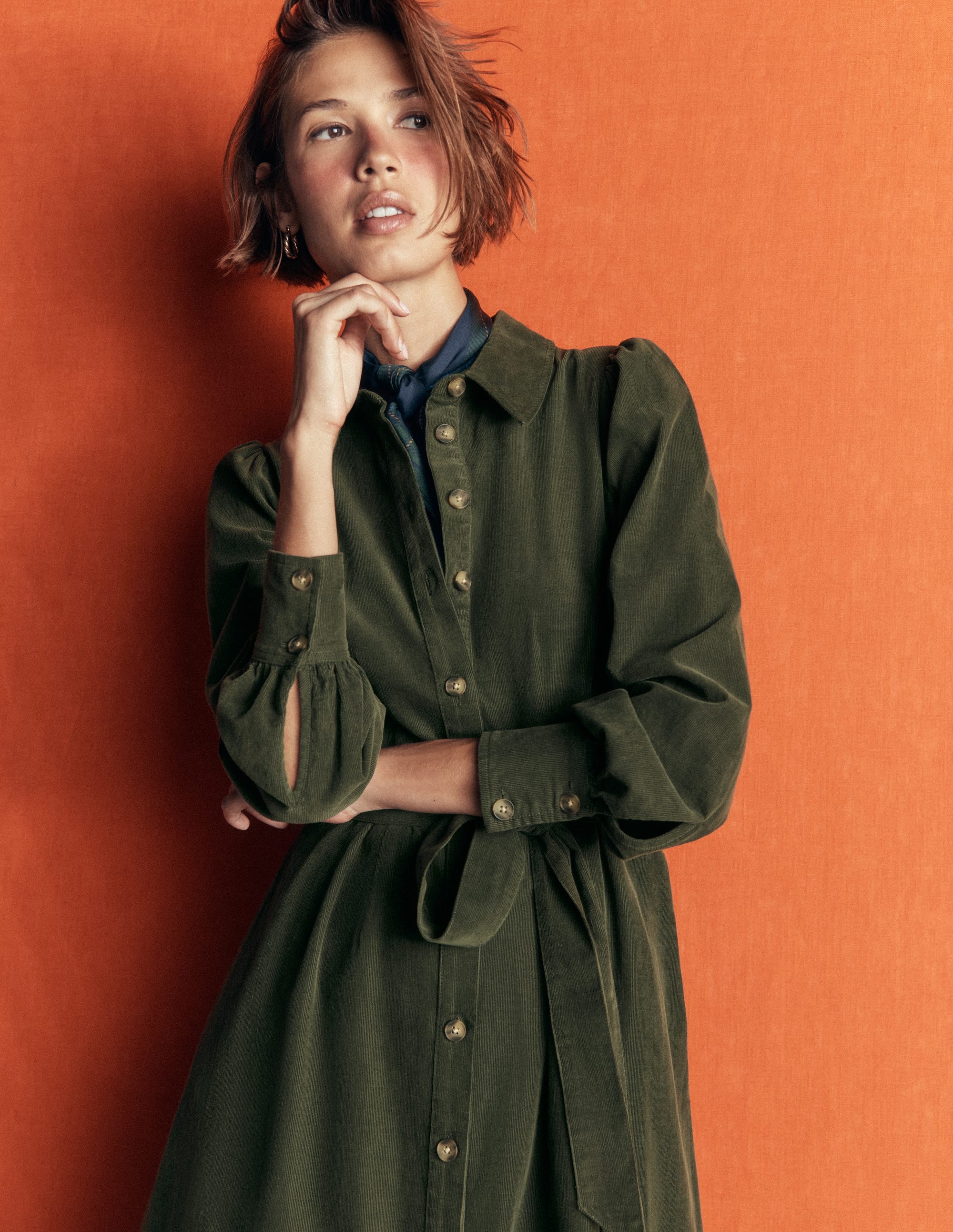 Maeve Midi-Hemdblusenkleid aus Cord-Waldlichtung - Image 4