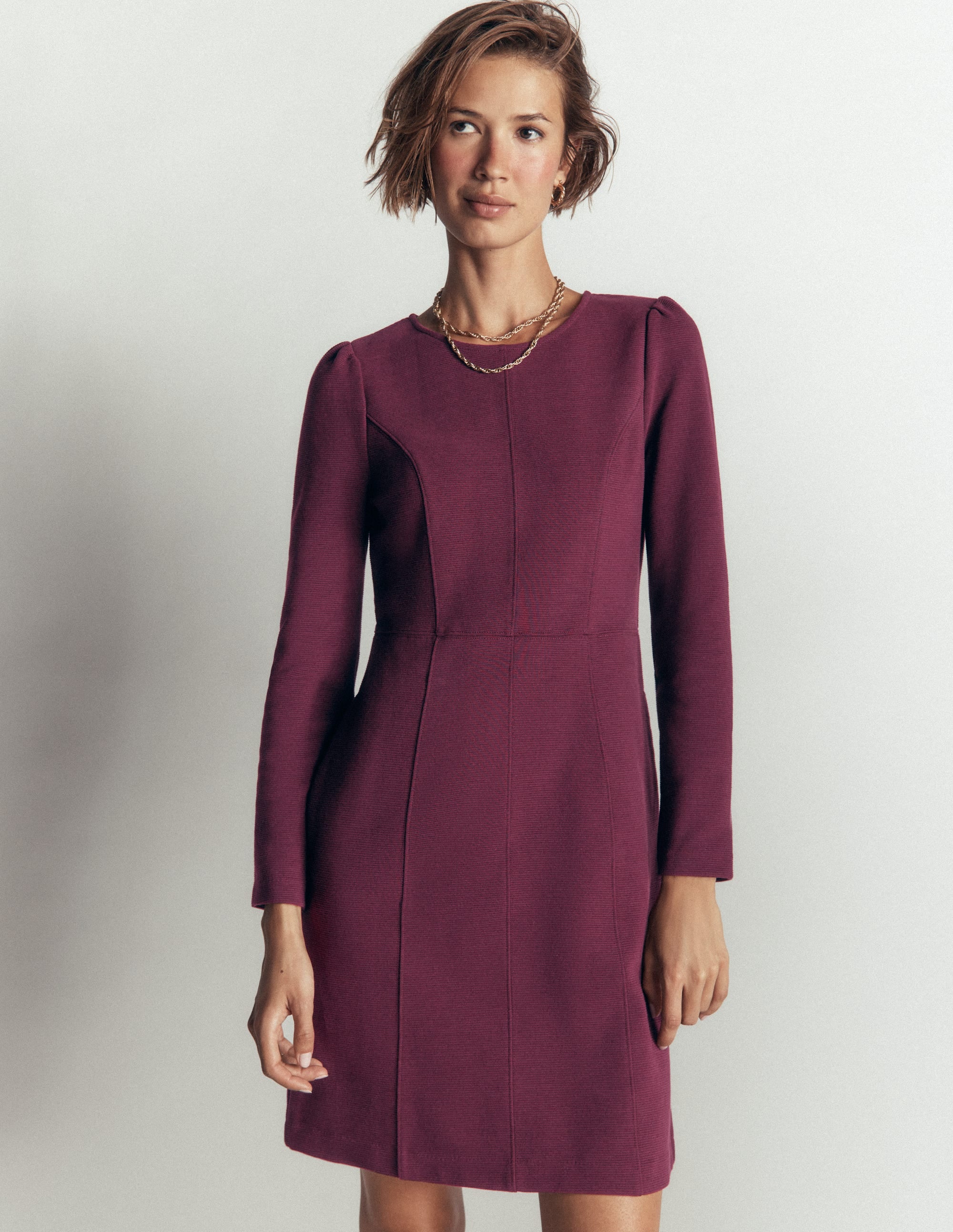 Marla Ottoman-Kleid mit Ziernähten-Dunkle Kirsche - Image 1
