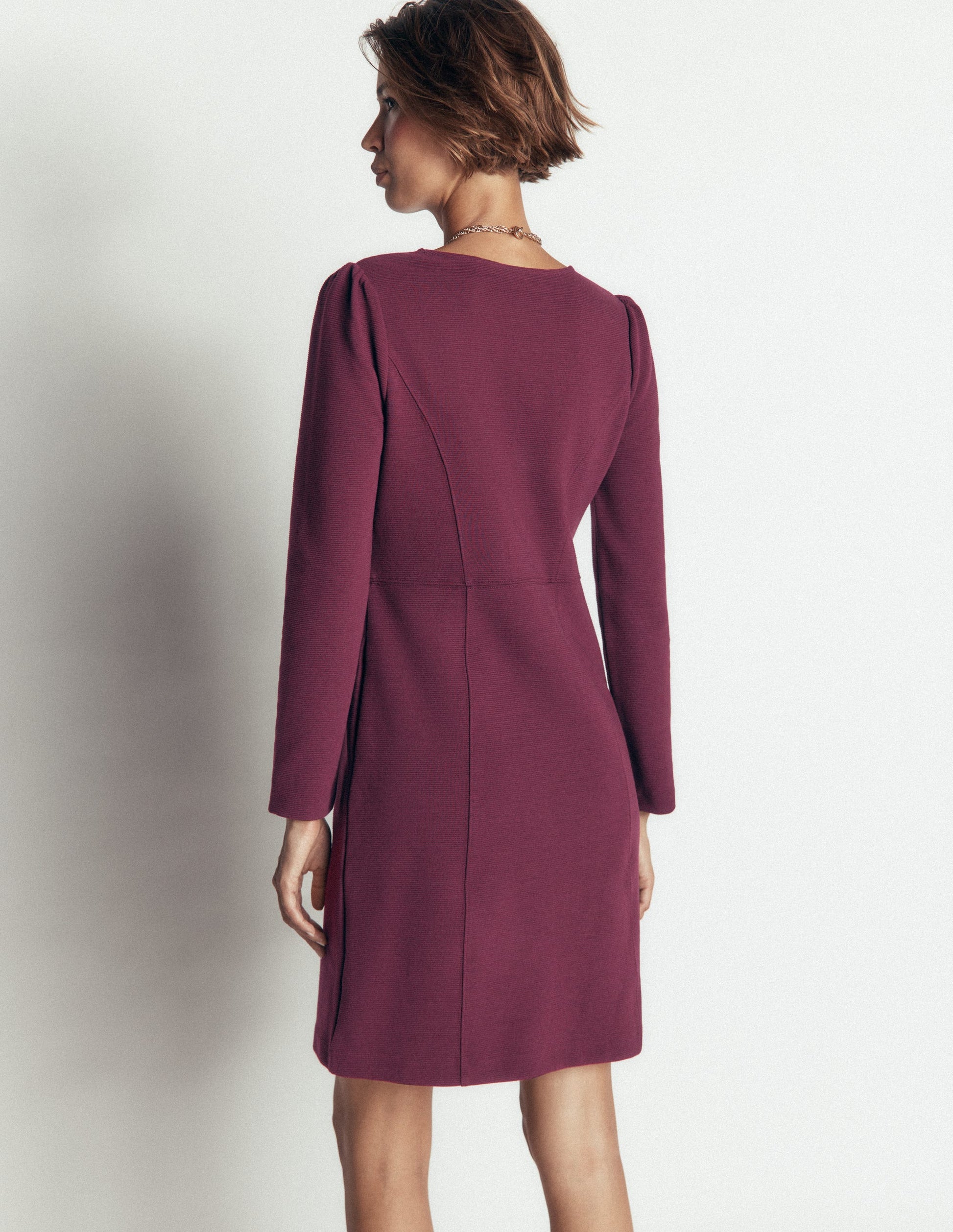 Marla Ottoman-Kleid mit Ziernähten-Dunkle Kirsche-3