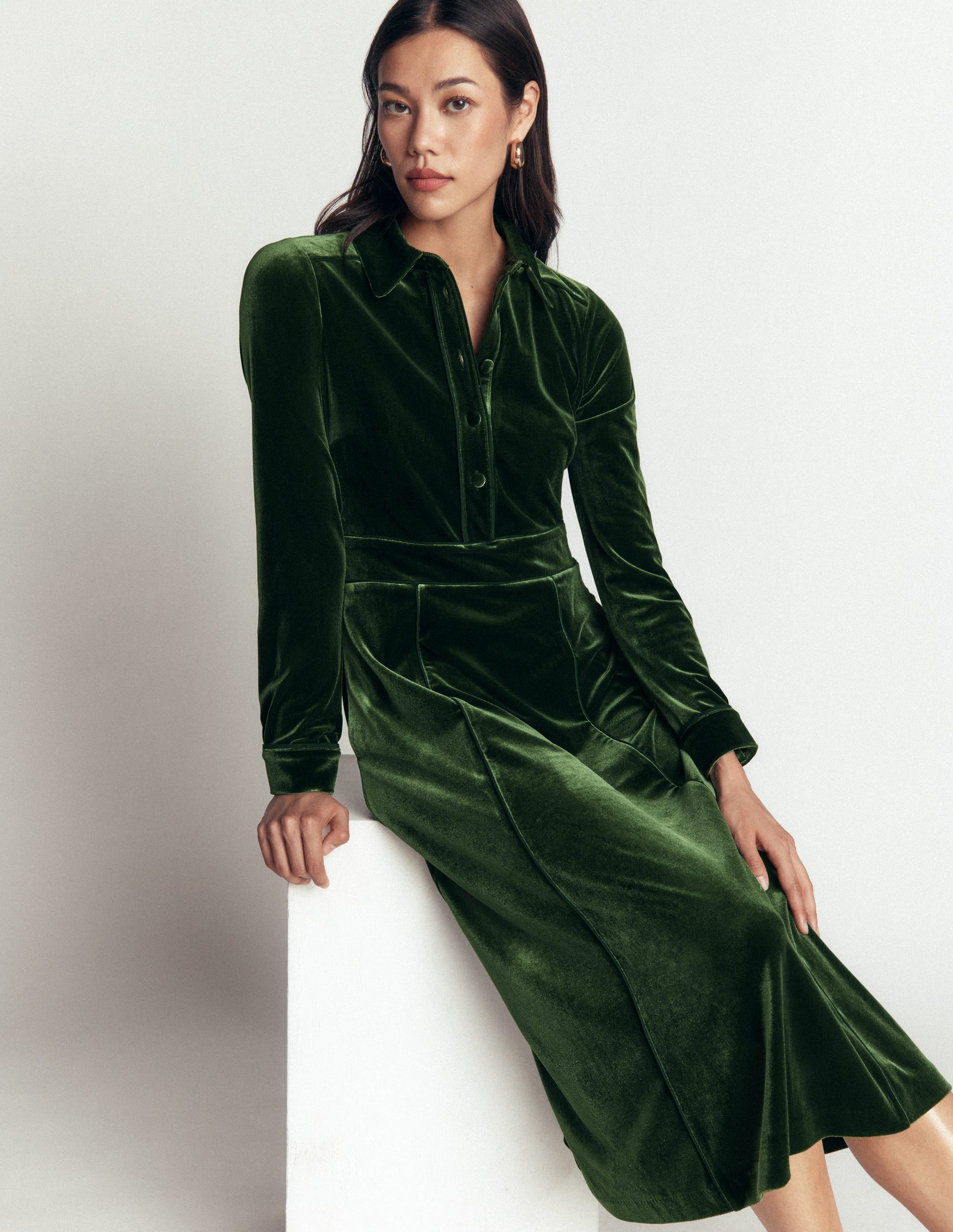 Etta Paspeliertes Samtkleid-Douglasie - Image 2