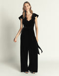 Samt-Jumpsuit mit Rüschen-Schwarz