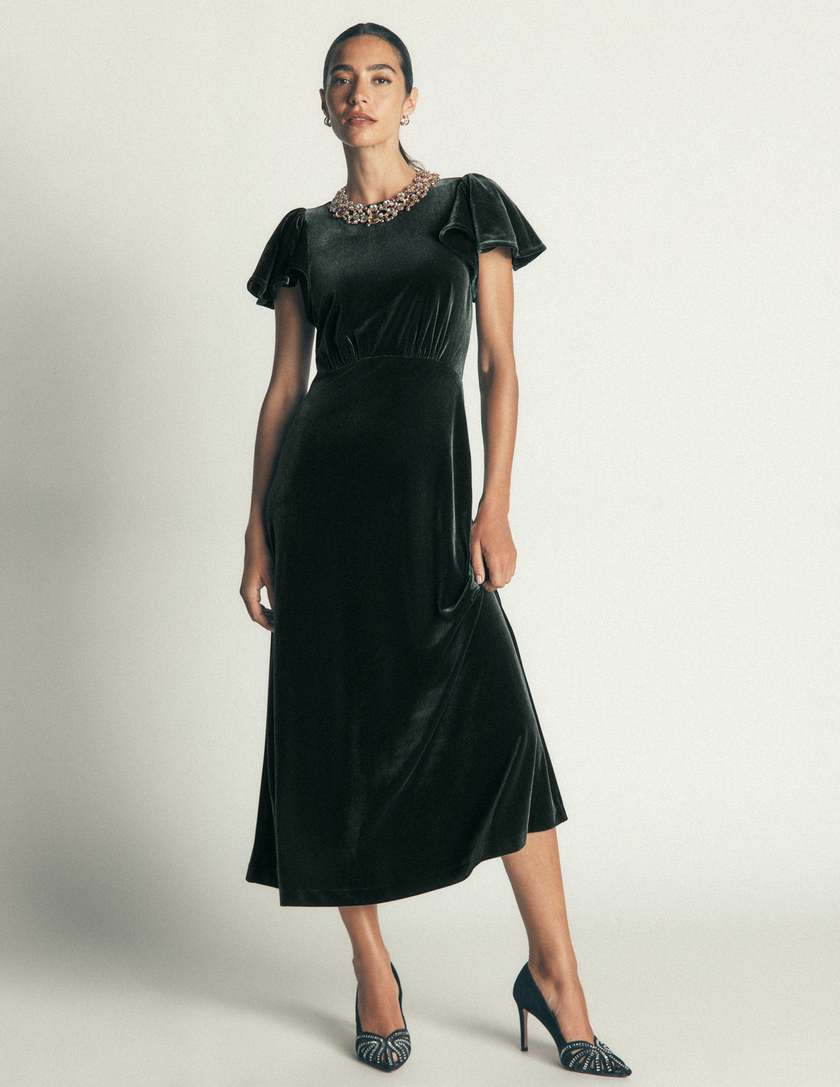 Samtkleid mit drapierten Ärmeln-Skarabäus-2