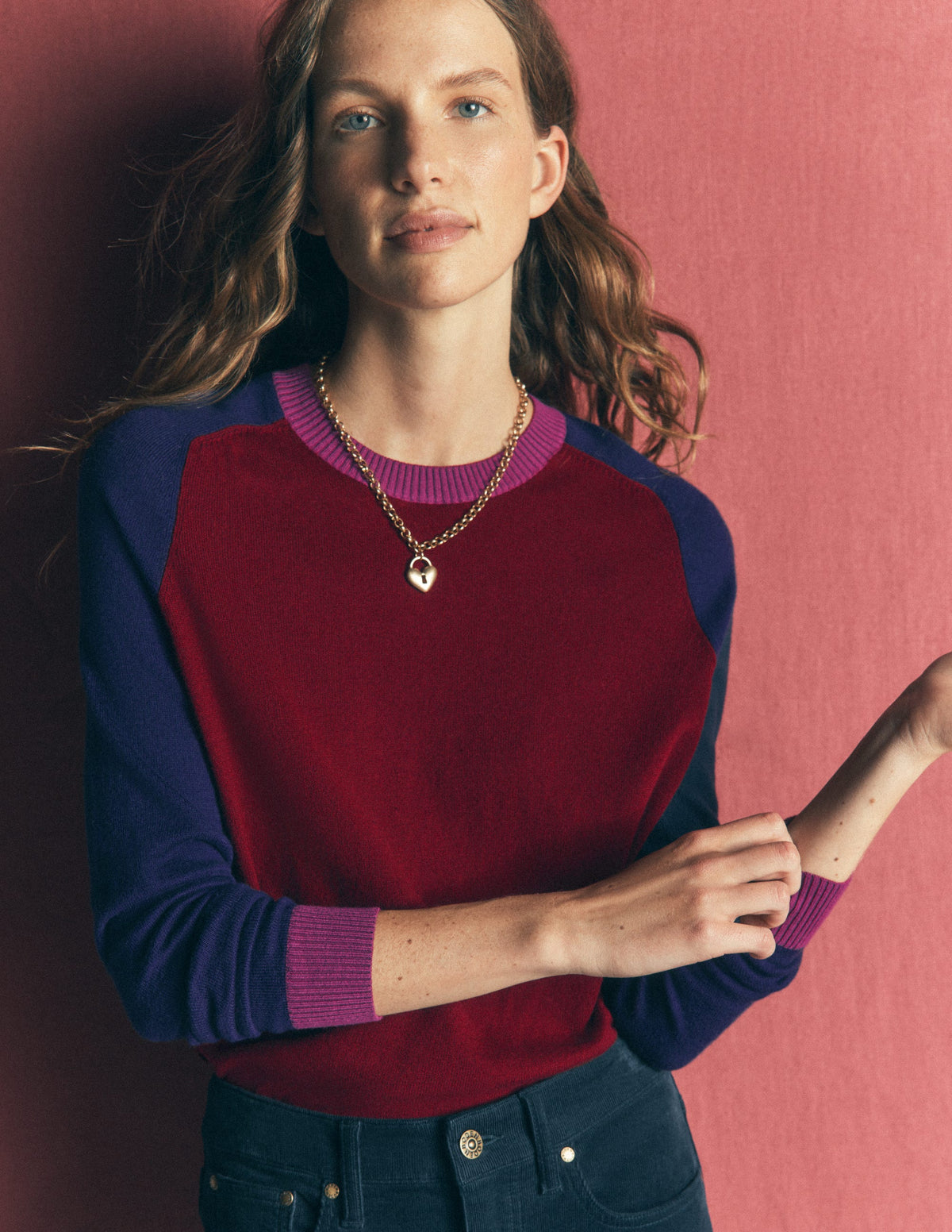 Meg Pullover mit Raglanärmeln-Merlot, Color Blocking - Image 1