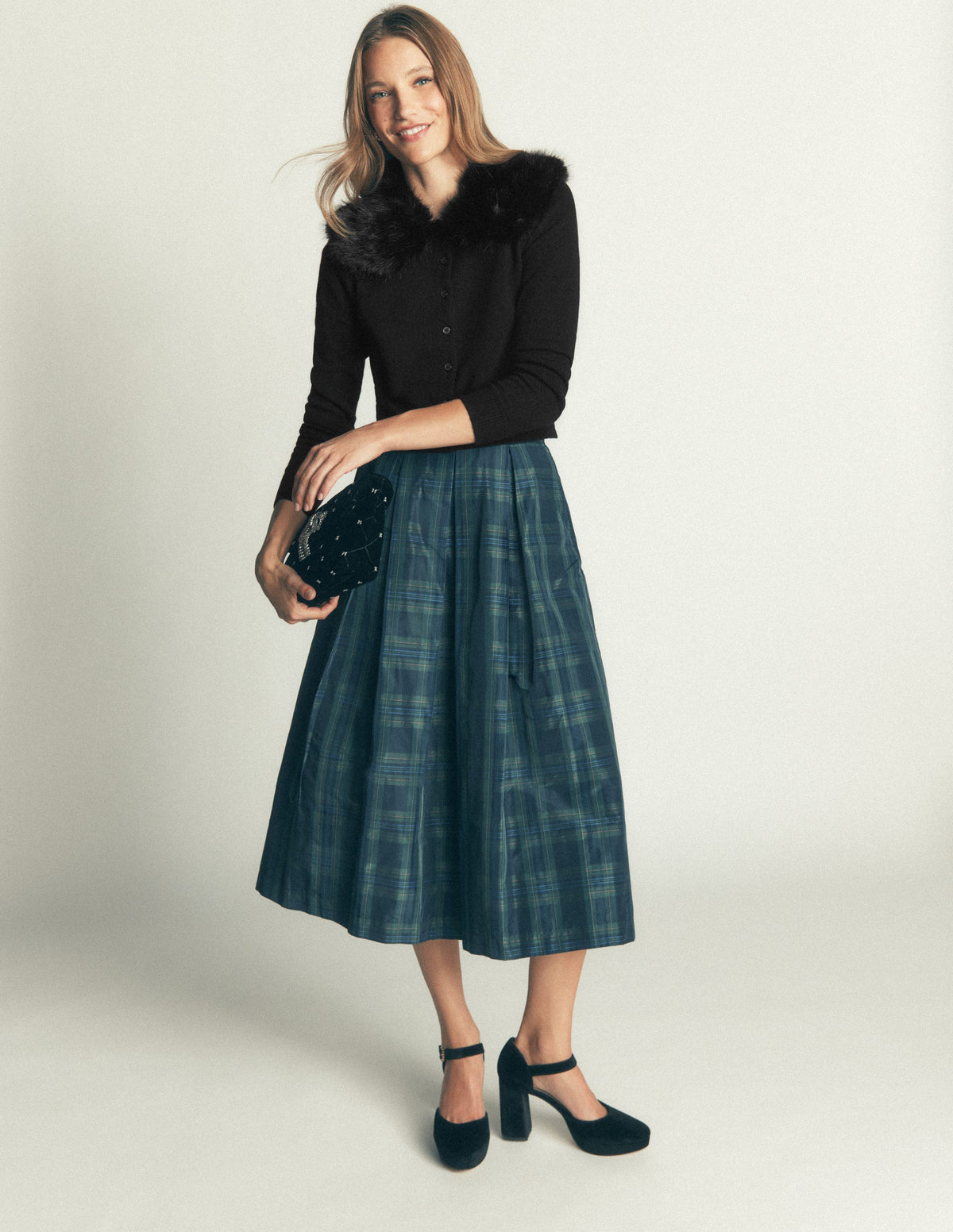 Verkürzte Strickjacke mit Fellkragen-Schwarz-6