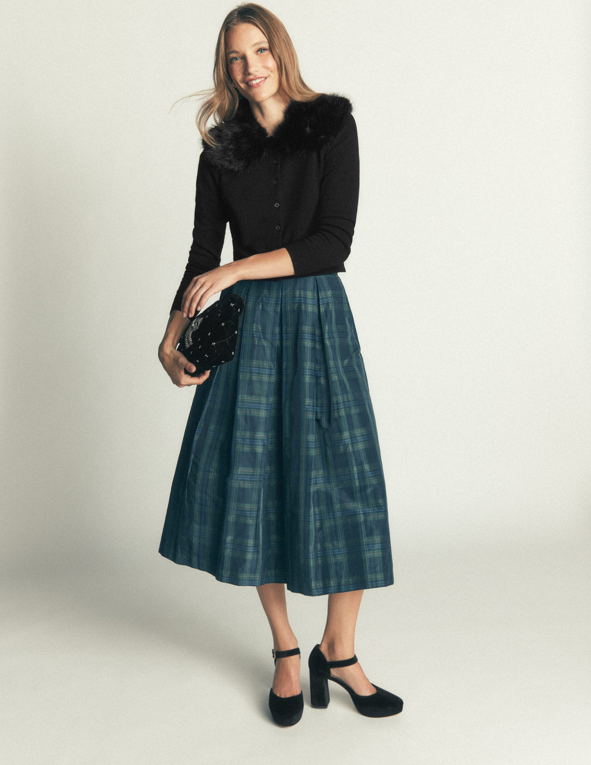 Verkürzte Strickjacke mit Fellkragen-Schwarz-6