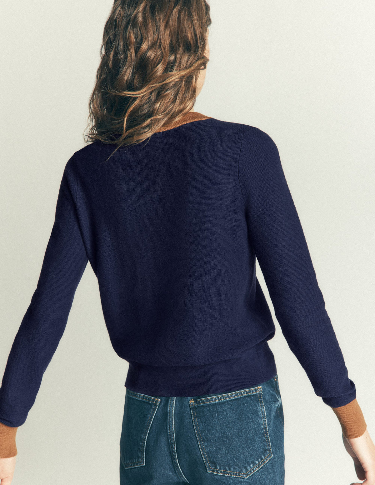 Grace Strickjacke in Blockfarben-Marineblau, Kamel-3