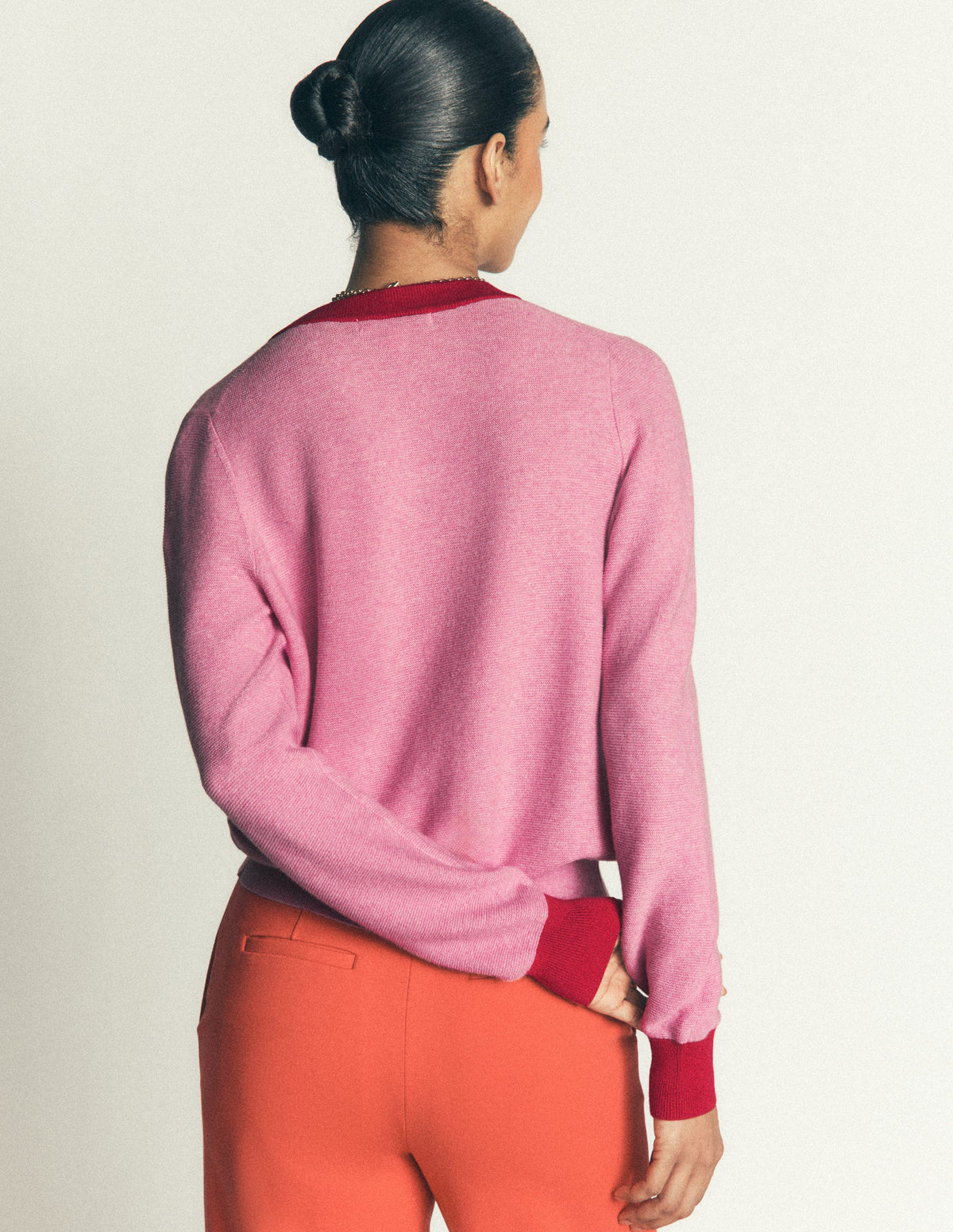 Grace Strickjacke in Blockfarben-Pfingstrosen-Rosa, Rot - Image 3
