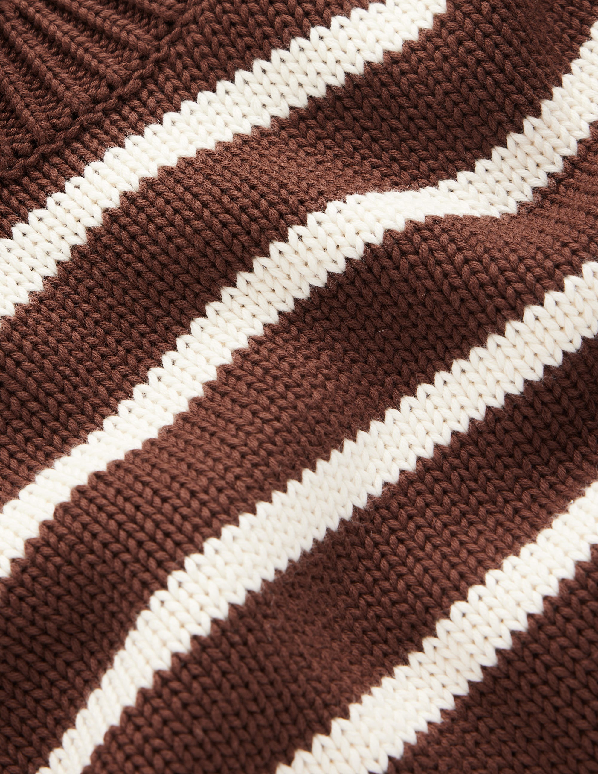 Lucy Grob gestrickter Baumwollpullover-Braun, Naturweiß Streifen - Image 7