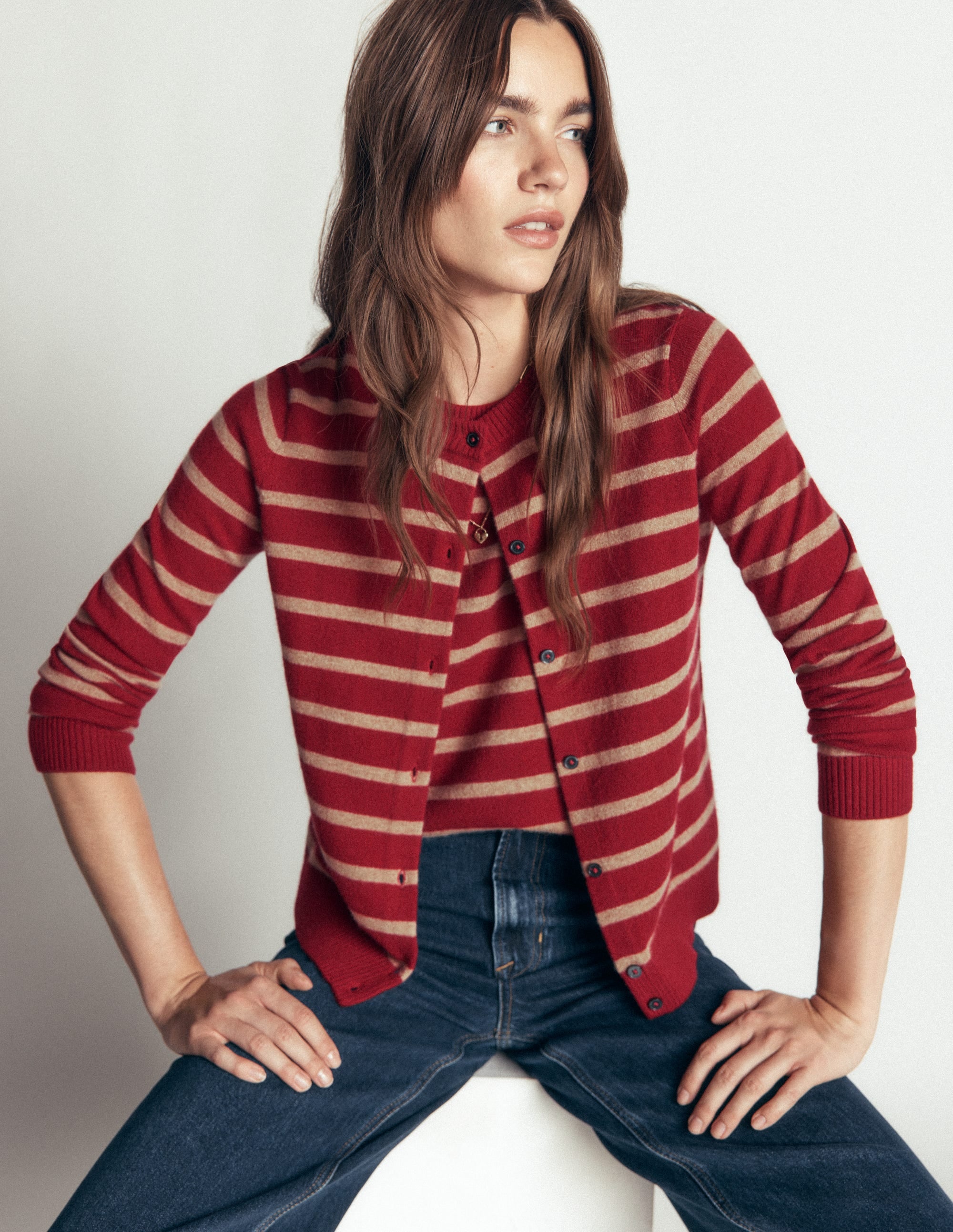Elsie Kaschmir-Strickjacke mit Rundhalsausschnitt-Mohnrot, Camel Streifen - Image 7