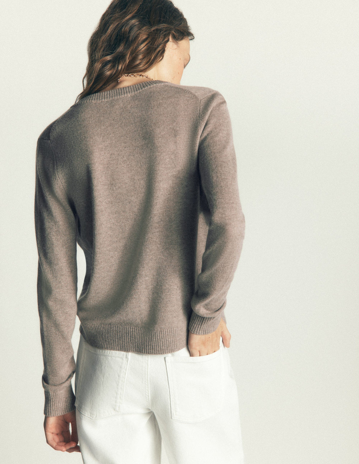 Elsie Kaschmir-Strickjacke mit Rundhalsausschnitt-Nerzbraun Melange - Image 3